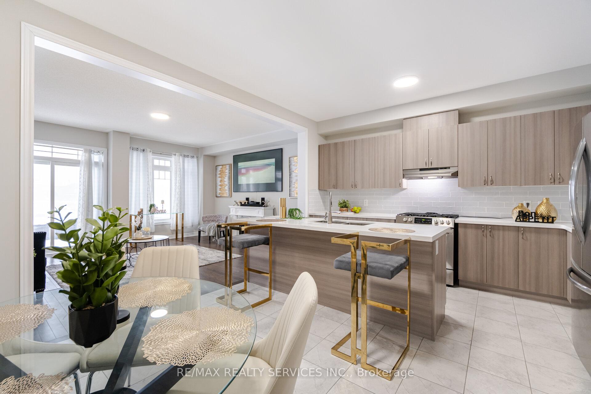 Photo 14 of 15 Phyllis Drive, Caledon, Rural Caledon — HOMEH