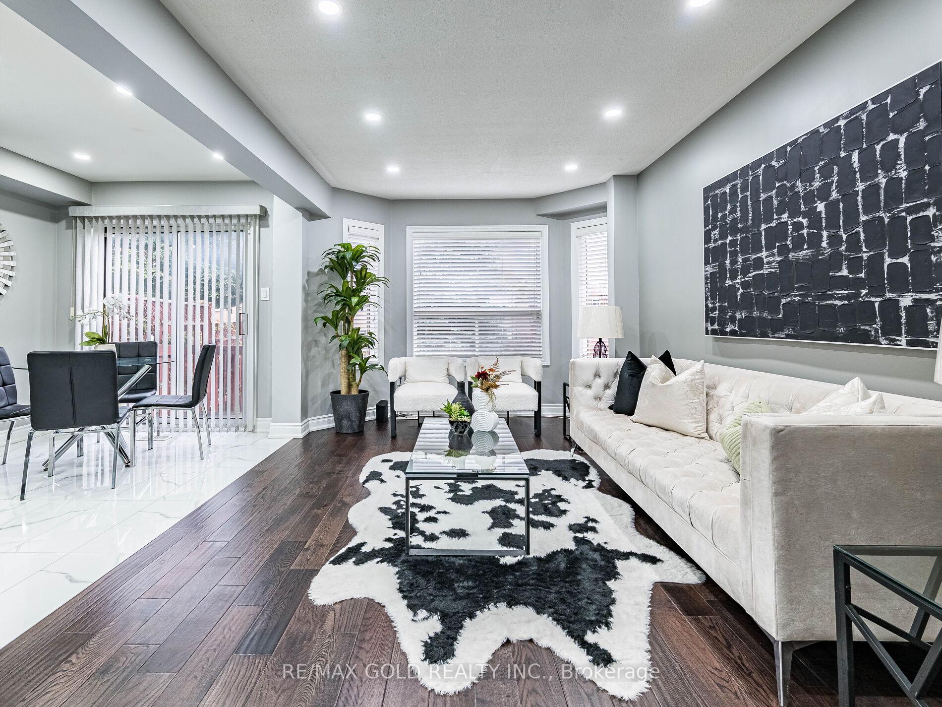 Photo 6 of 39 Tessler Crescent, Brampton, Brampton West — HOMEH