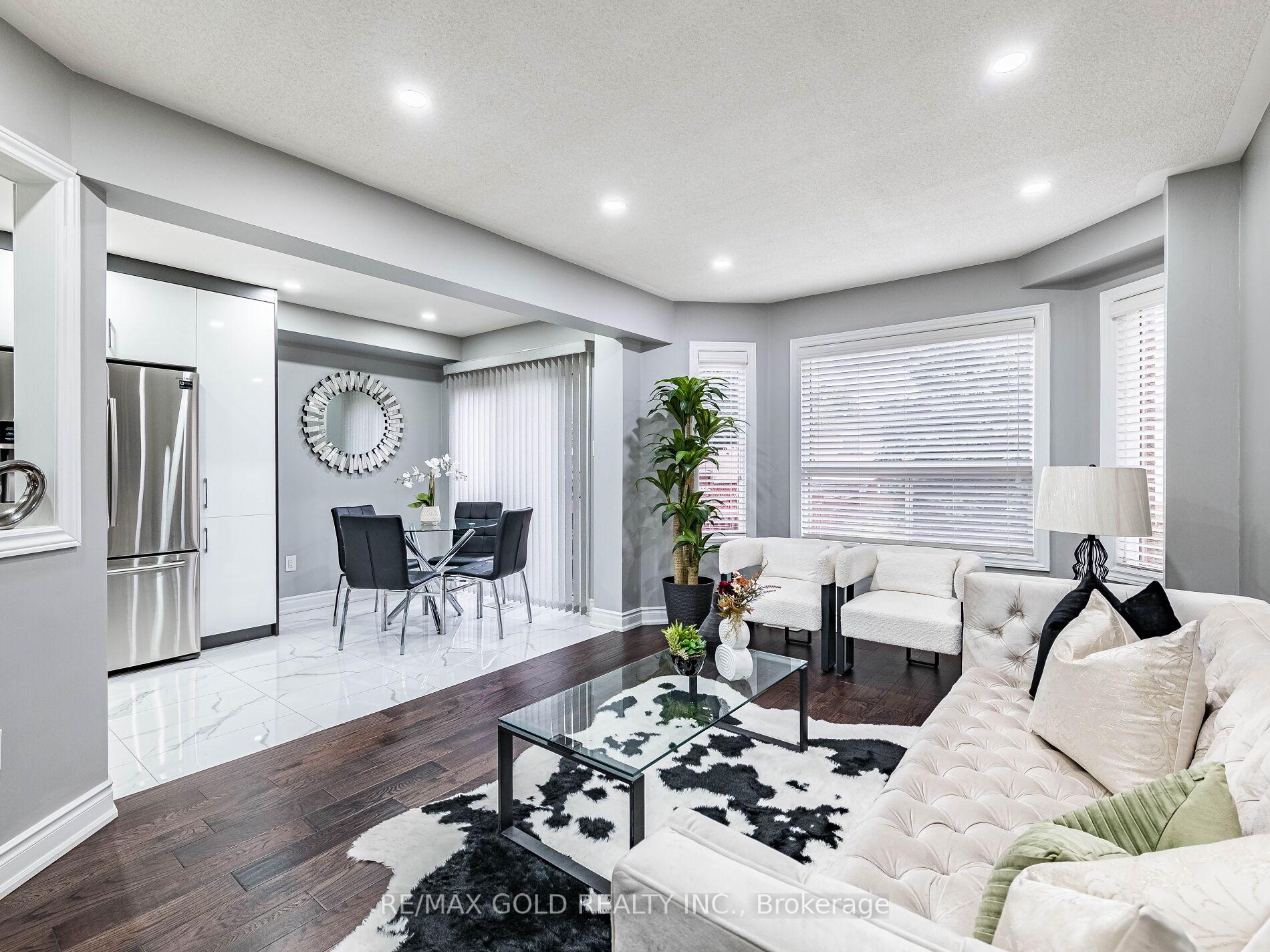 Photo 7 of 39 Tessler Crescent, Brampton, Brampton West — HOMEH