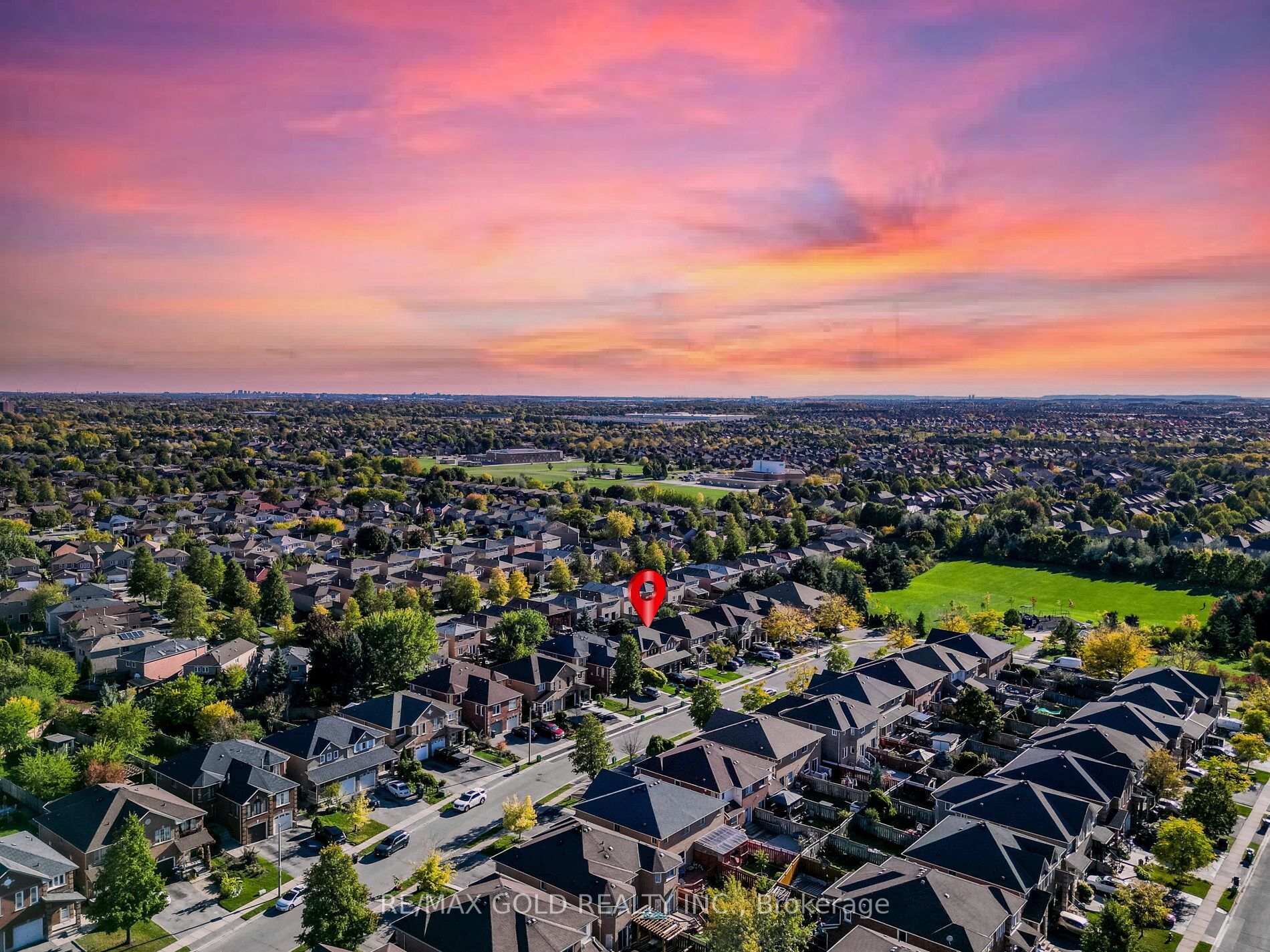 Photo 36 of 39 Tessler Crescent, Brampton, Brampton West — HOMEH