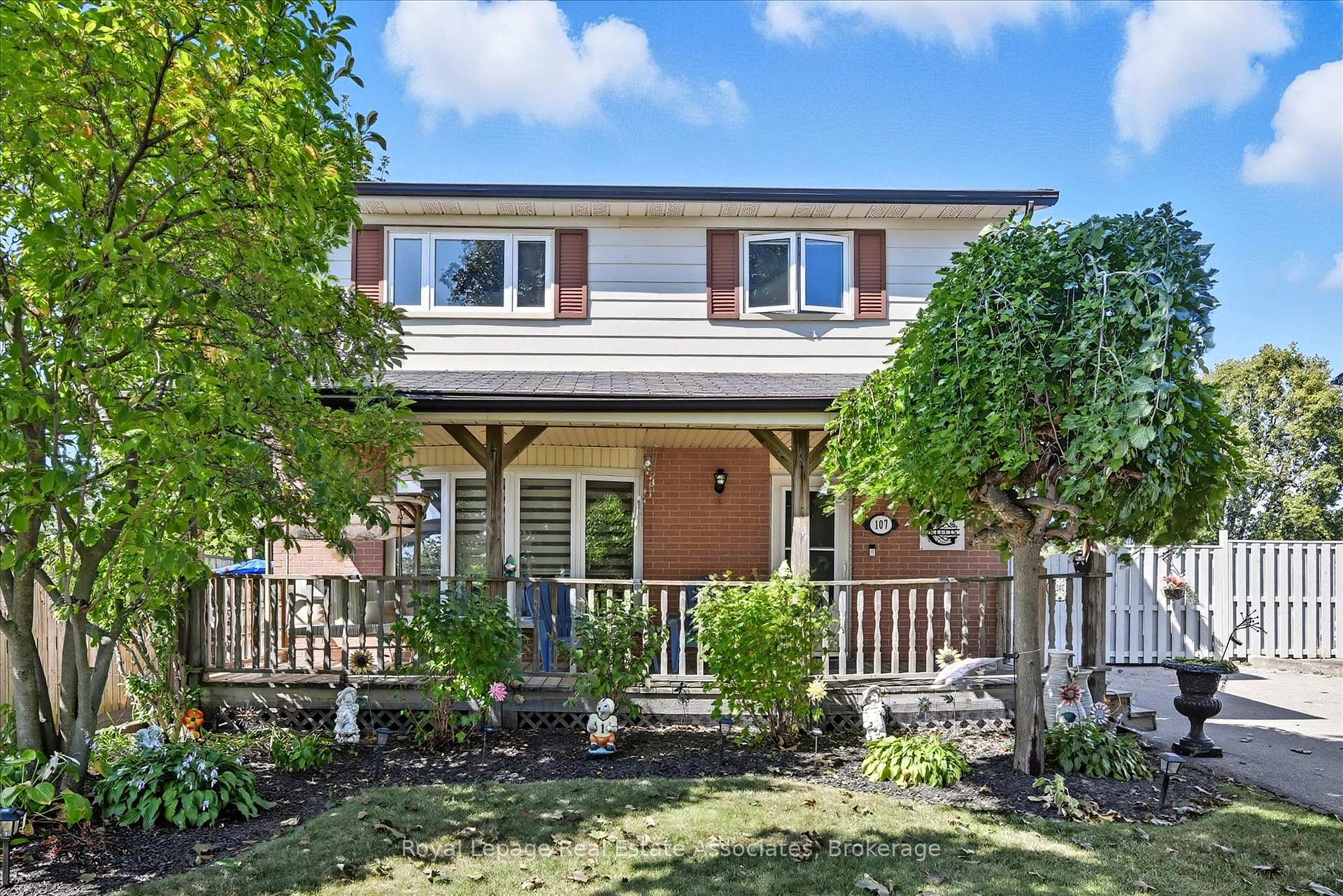 Front of 107 Billington Crescent