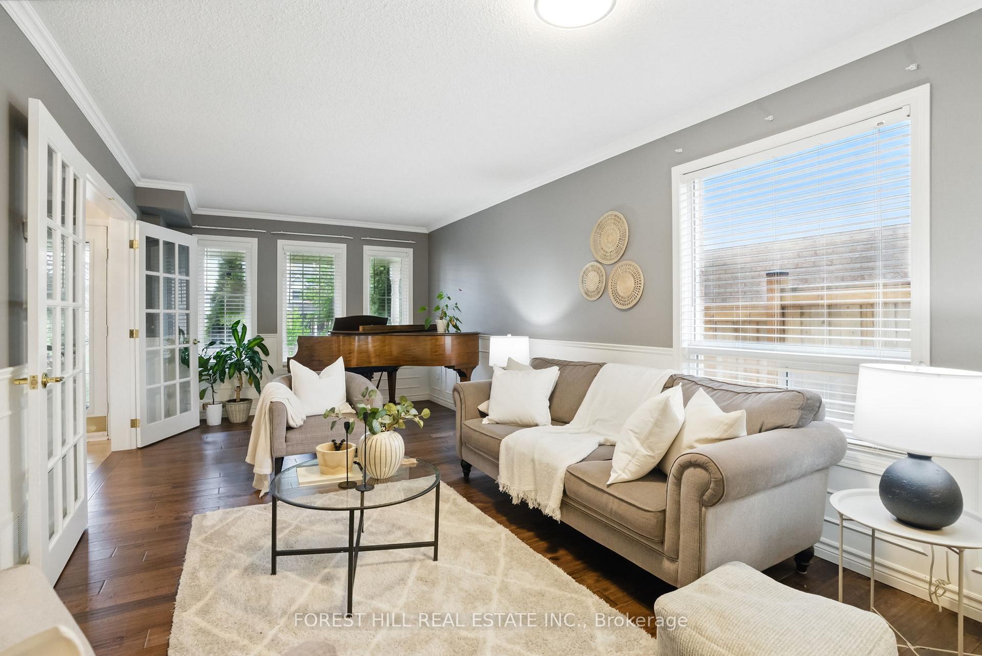 Photo 15 of 14 Ireland Street, Clarington, Bowmanville — HOMEH