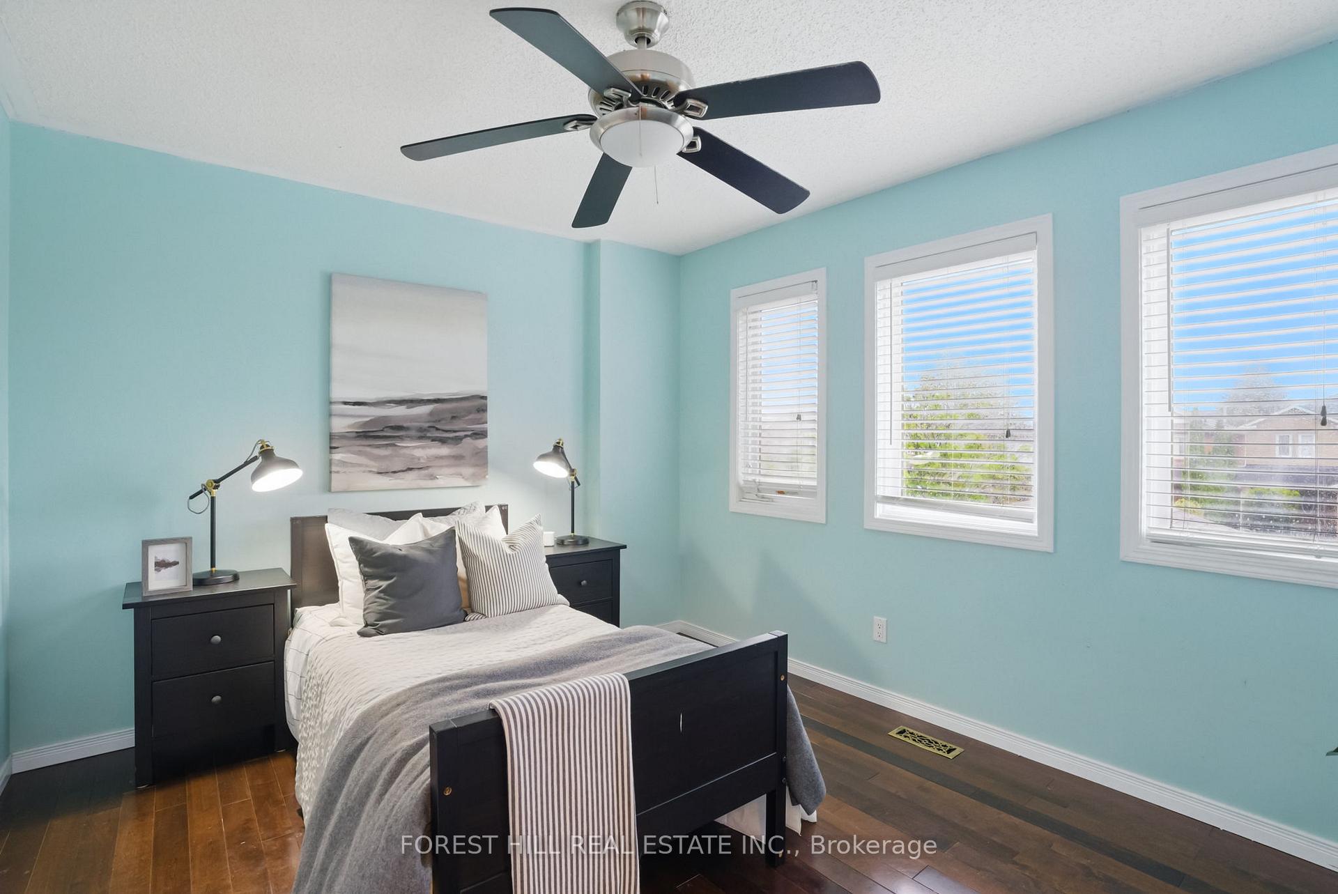 Photo 31 of 14 Ireland Street, Clarington, Bowmanville — HOMEH