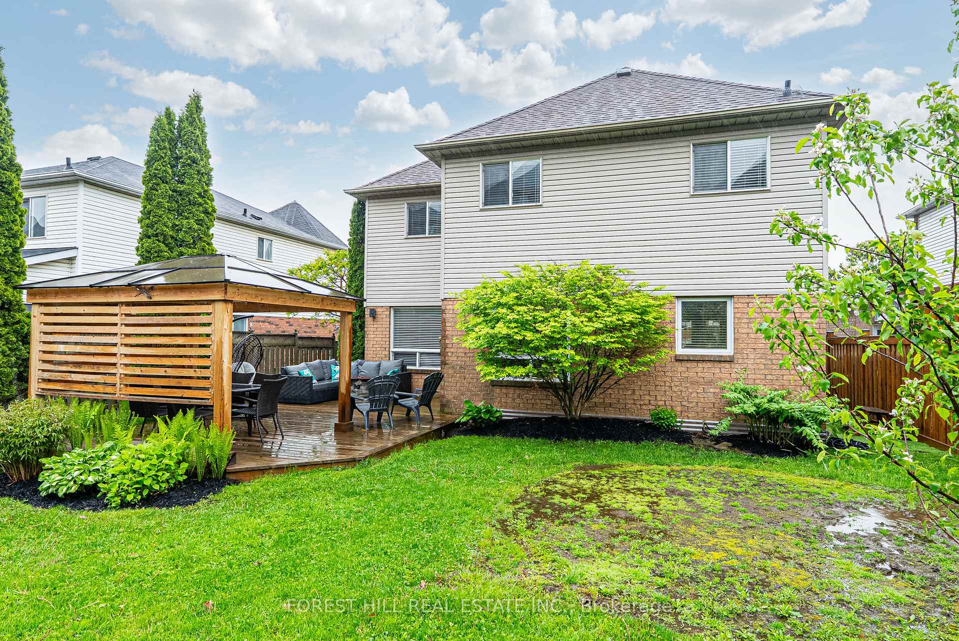Photo 49 of 14 Ireland Street, Clarington, Bowmanville — HOMEH