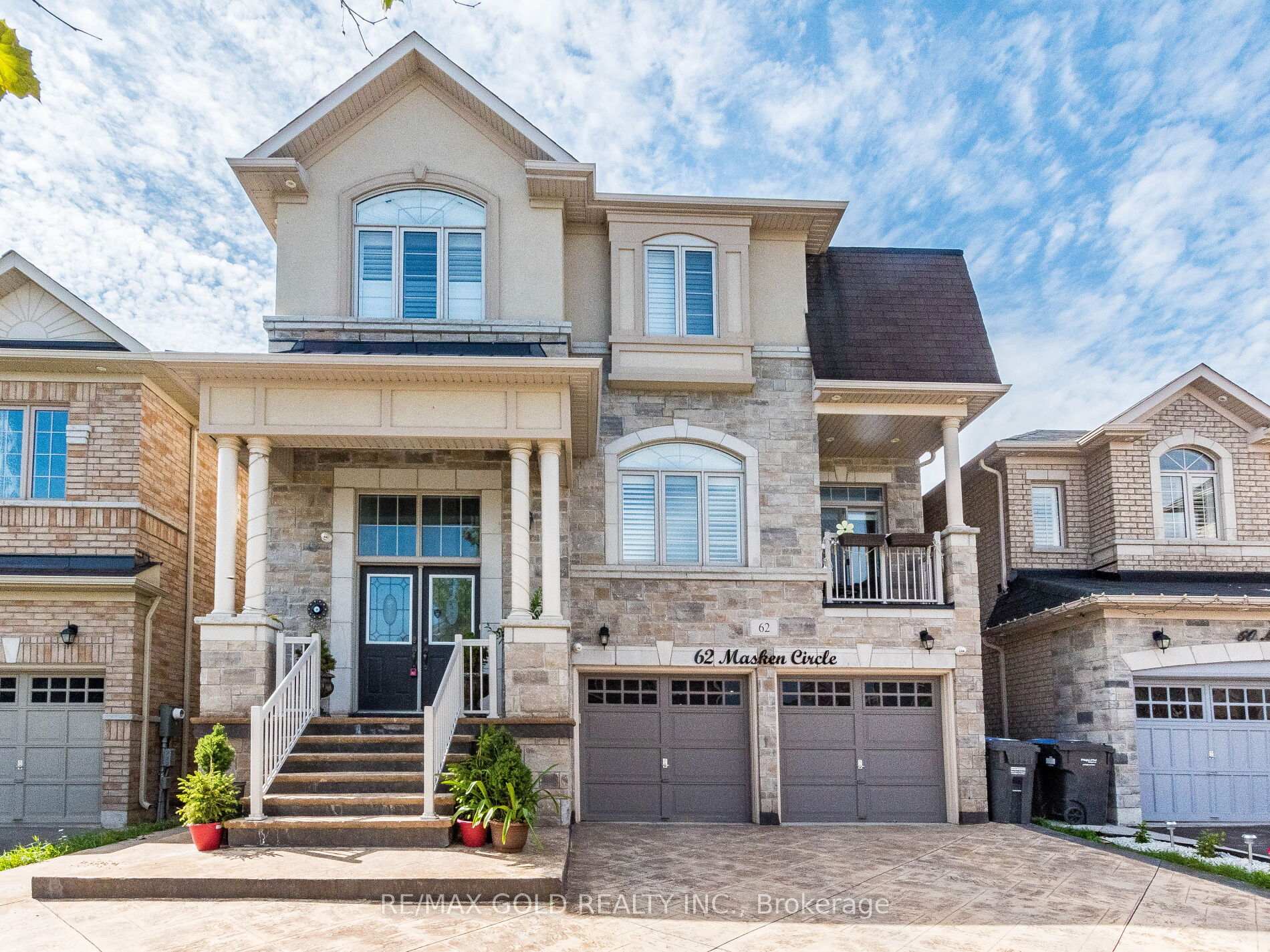 Photo 2 of 62 Masken Circle, Brampton, Northwest Brampton — HOMEH
