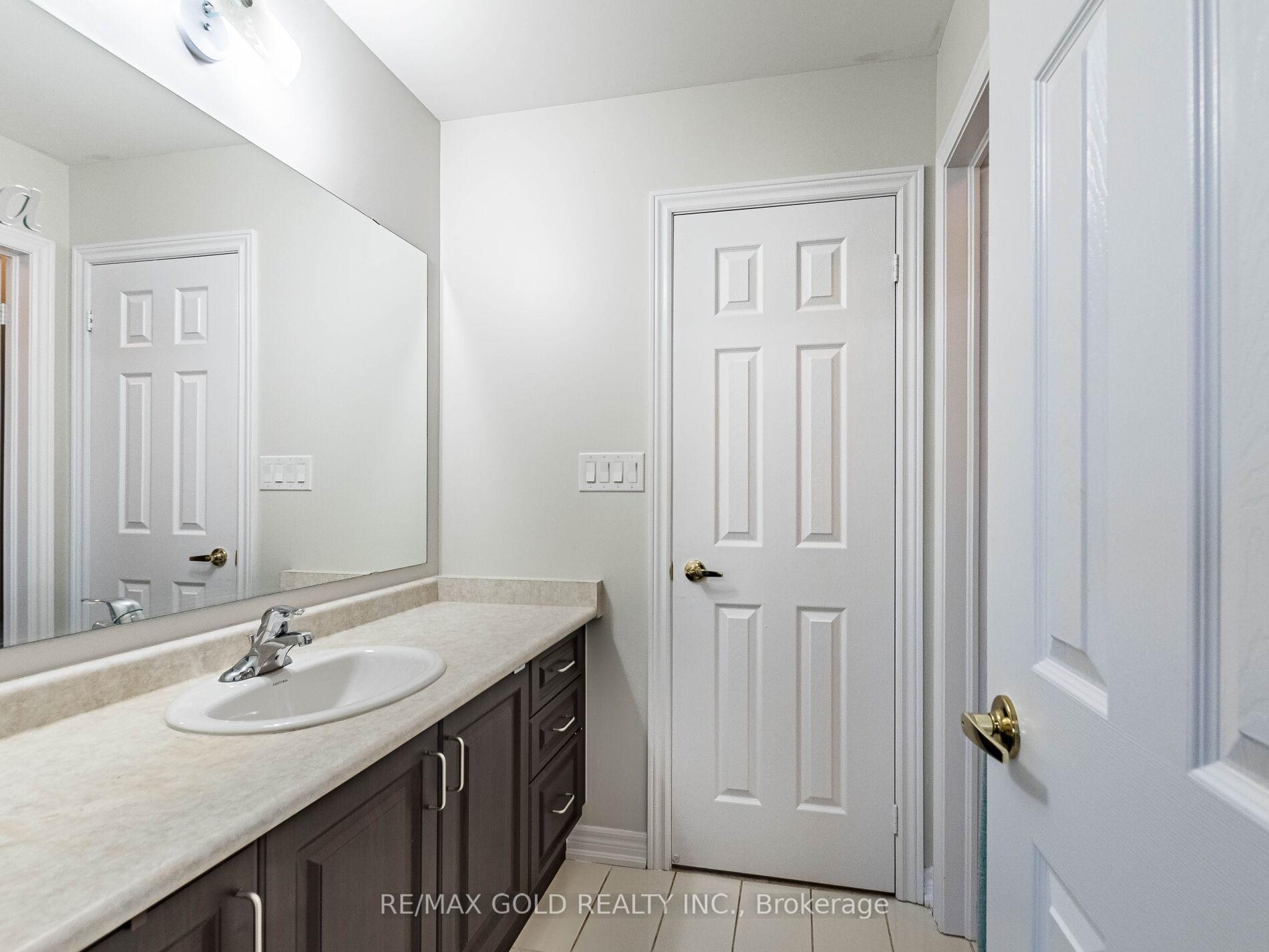 Photo 27 of 62 Masken Circle, Brampton, Northwest Brampton — HOMEH