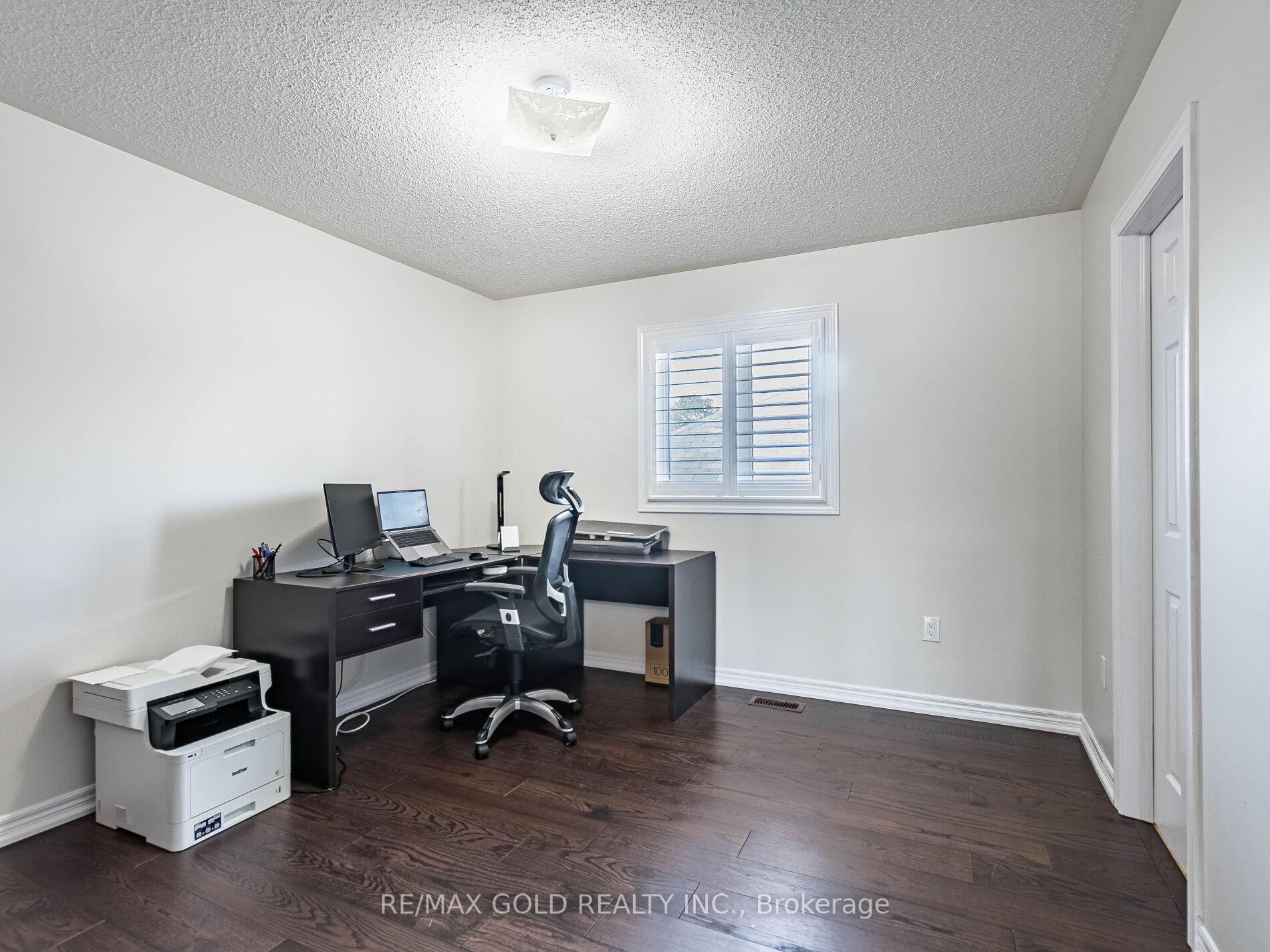 Photo 28 of 62 Masken Circle, Brampton, Northwest Brampton — HOMEH