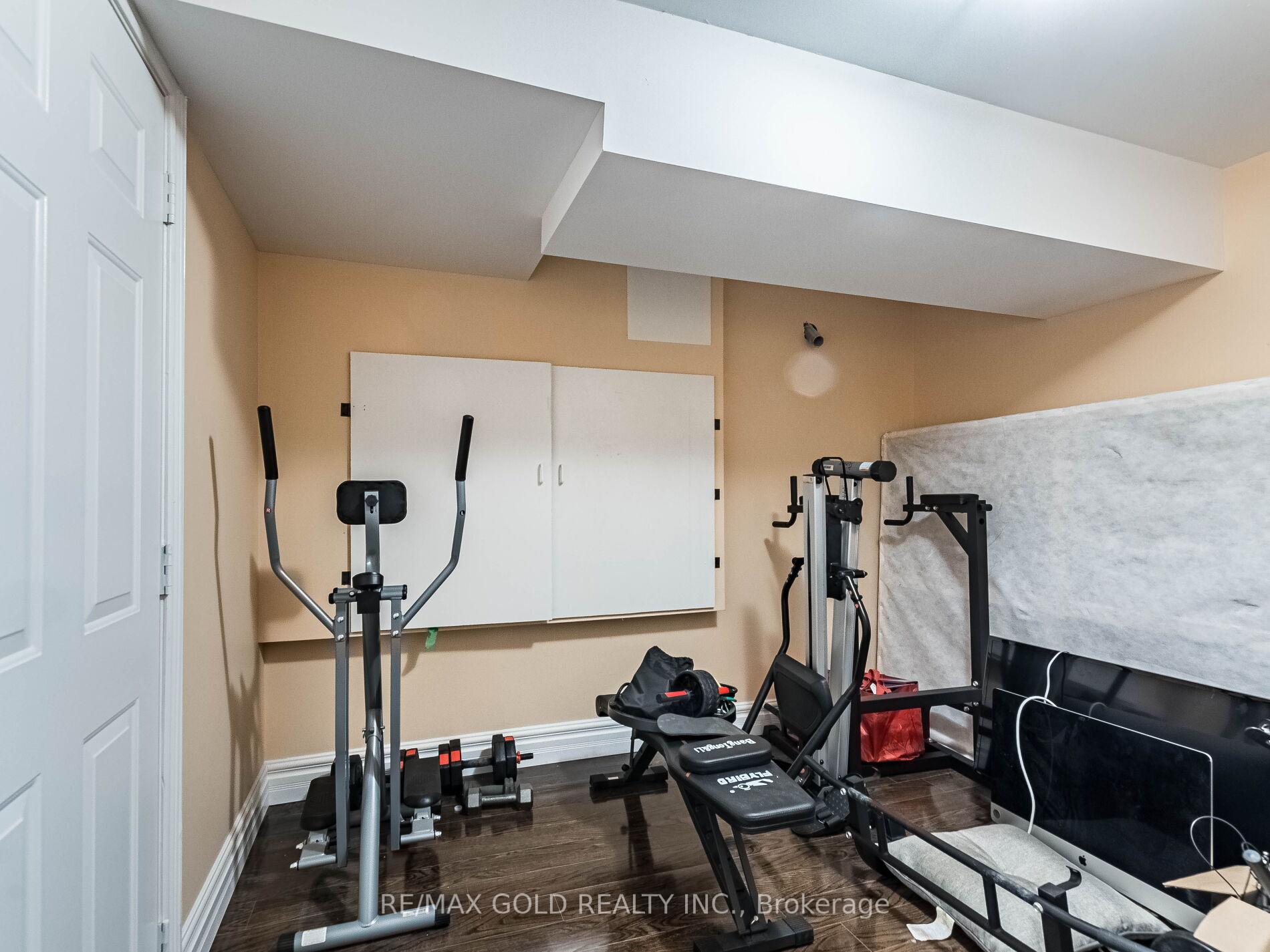 Photo 41 of 62 Masken Circle, Brampton, Northwest Brampton — HOMEH