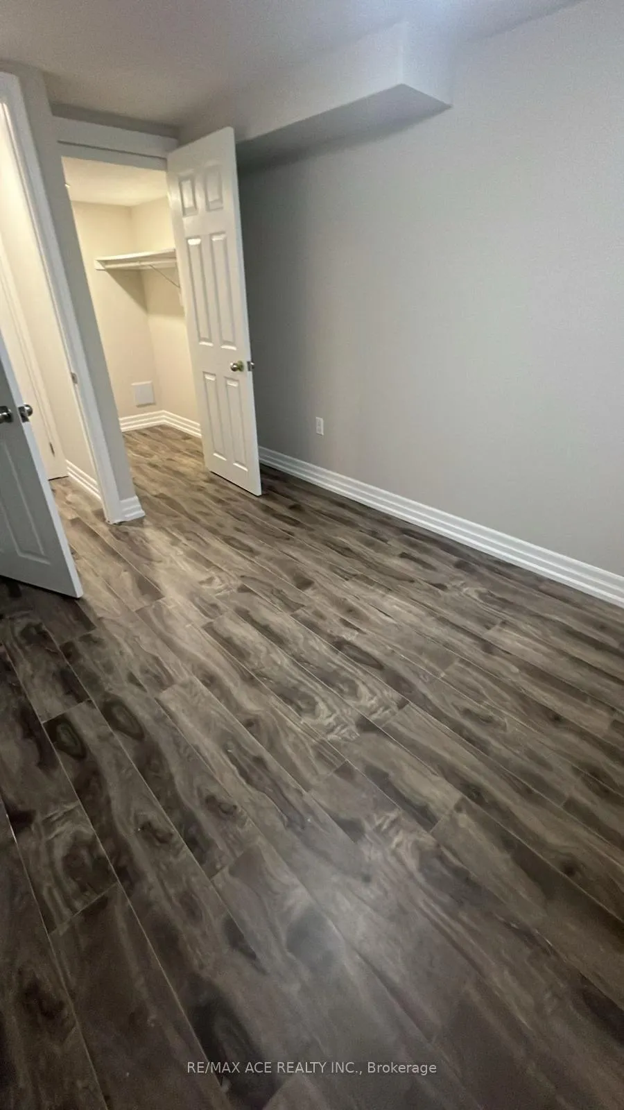 Photo 5 of Unit Bsmt, 21 Lanebrook Drive, Brampton, Bram East — HOMEH