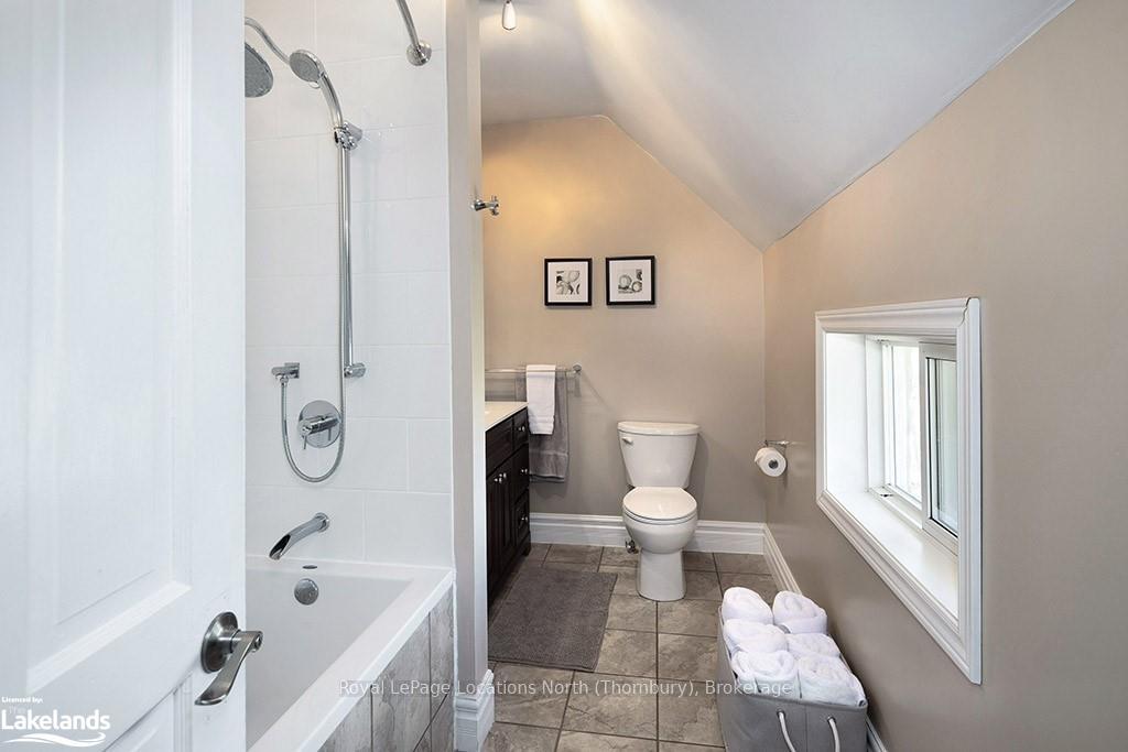 Photo 12 of 788113 Grey Road 13, Blue Mountains — HOMEH