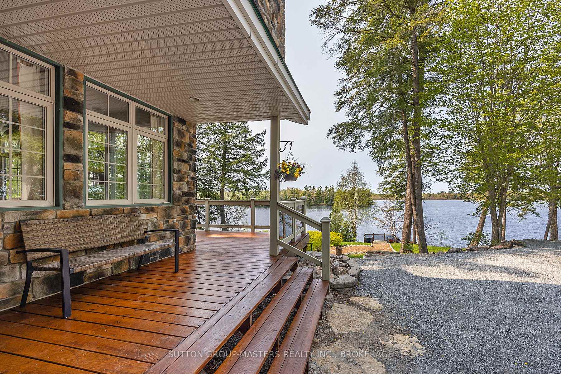 Photo 3 of 3048 Blue Sky Lane, Frontenac, Frontenac South — HOMEH