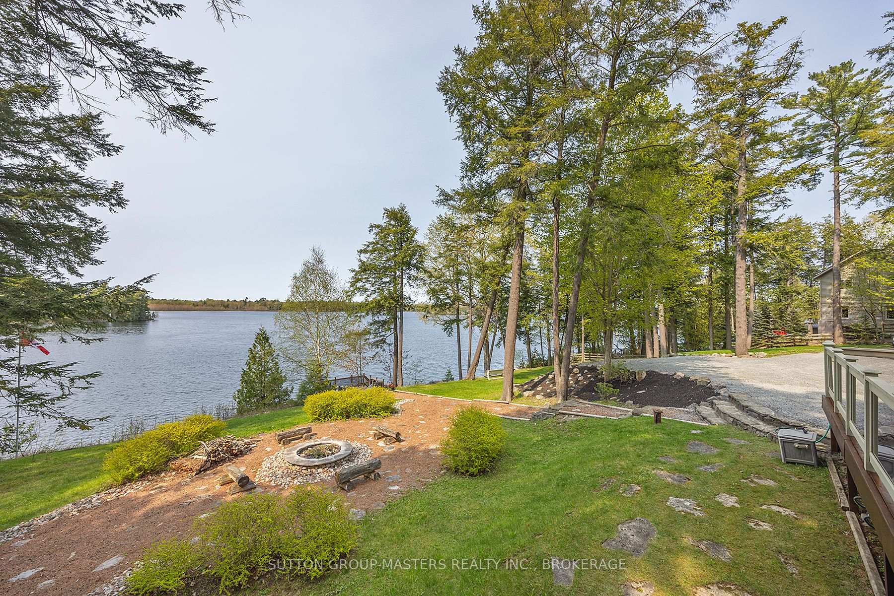Photo 6 of 3048 Blue Sky Lane, Frontenac, Frontenac South — HOMEH