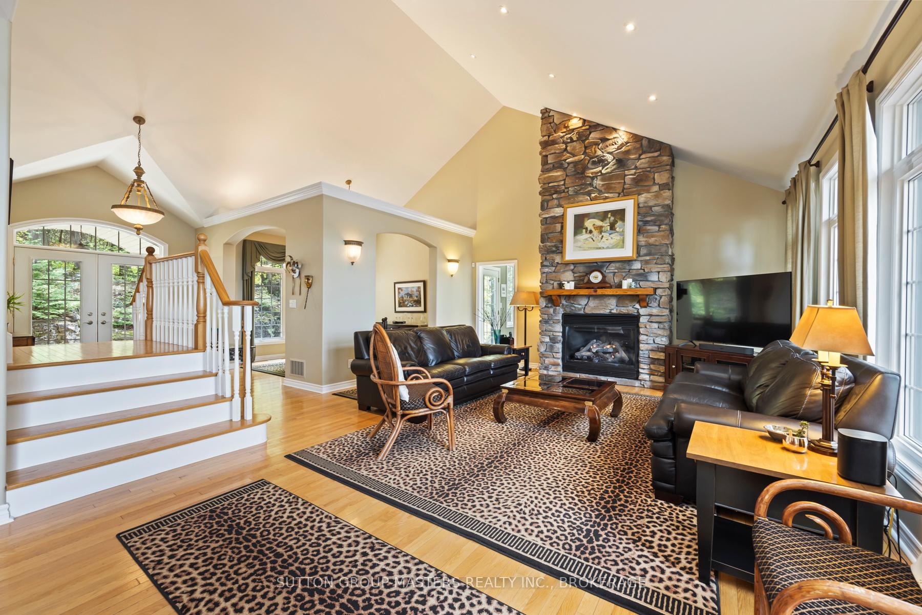 Photo 22 of 3048 Blue Sky Lane, Frontenac, Frontenac South — HOMEH