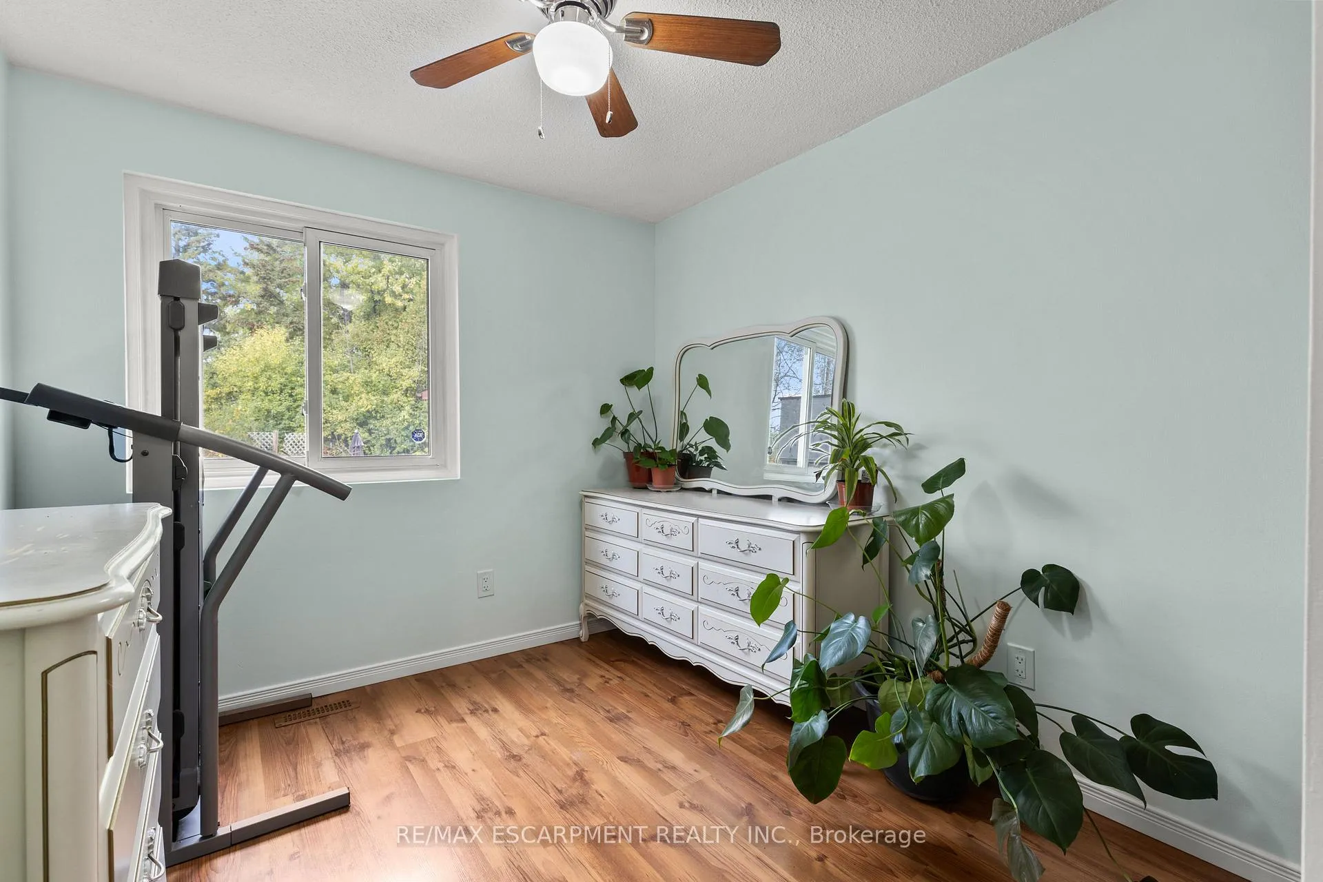 Photo 21 of 50 Gledhill Crescent, Hamilton, Gourley — HOMEH