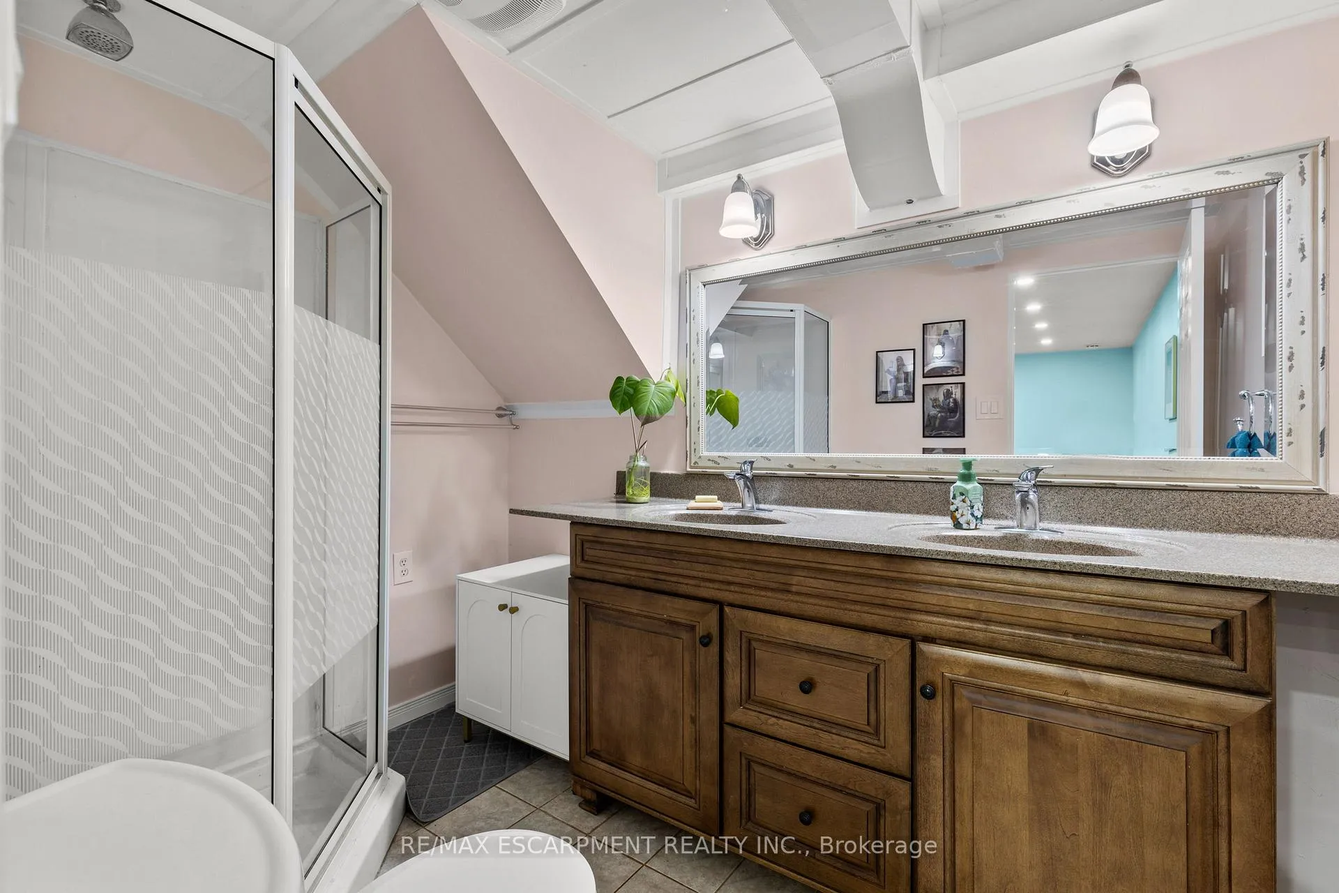 Photo 41 of 50 Gledhill Crescent, Hamilton, Gourley — HOMEH