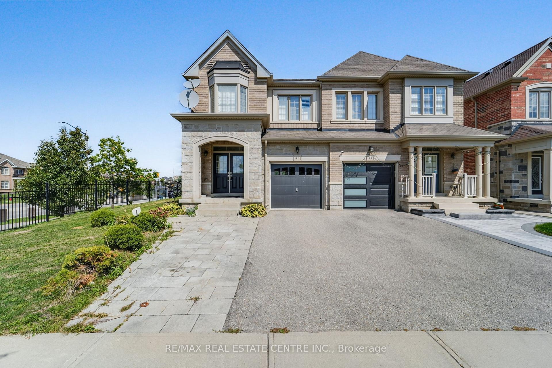 Photo 1 of 42 Andretti Crescent, Brampton, Credit Valley — HOMEH