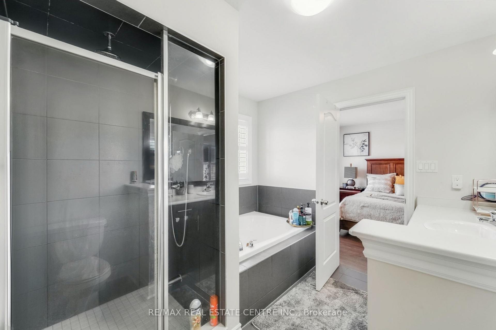 Photo 26 of 42 Andretti Crescent, Brampton, Credit Valley — HOMEH