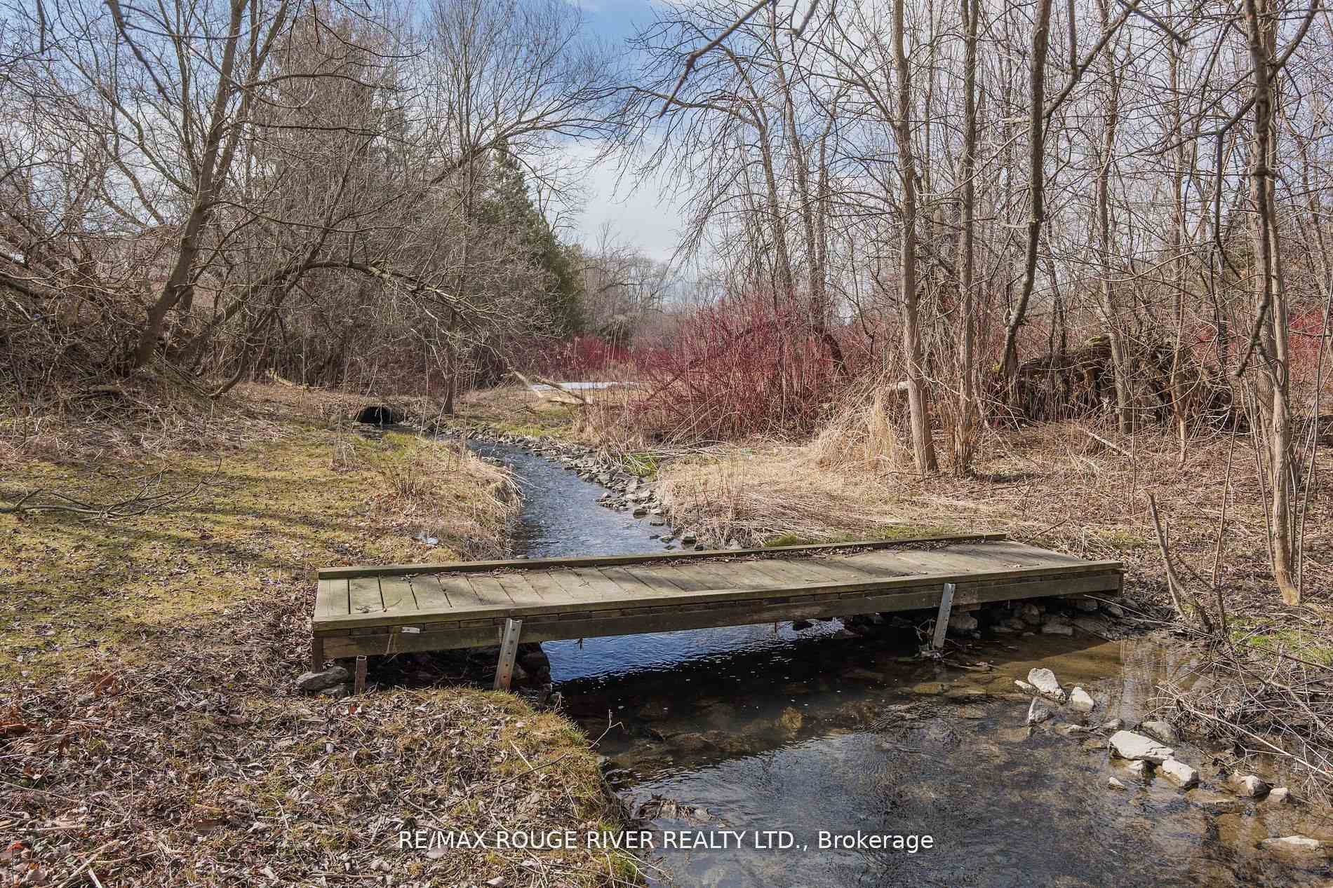 Photo 16 of 286 King Street E, Clarington, Bowmanville — HOMEH