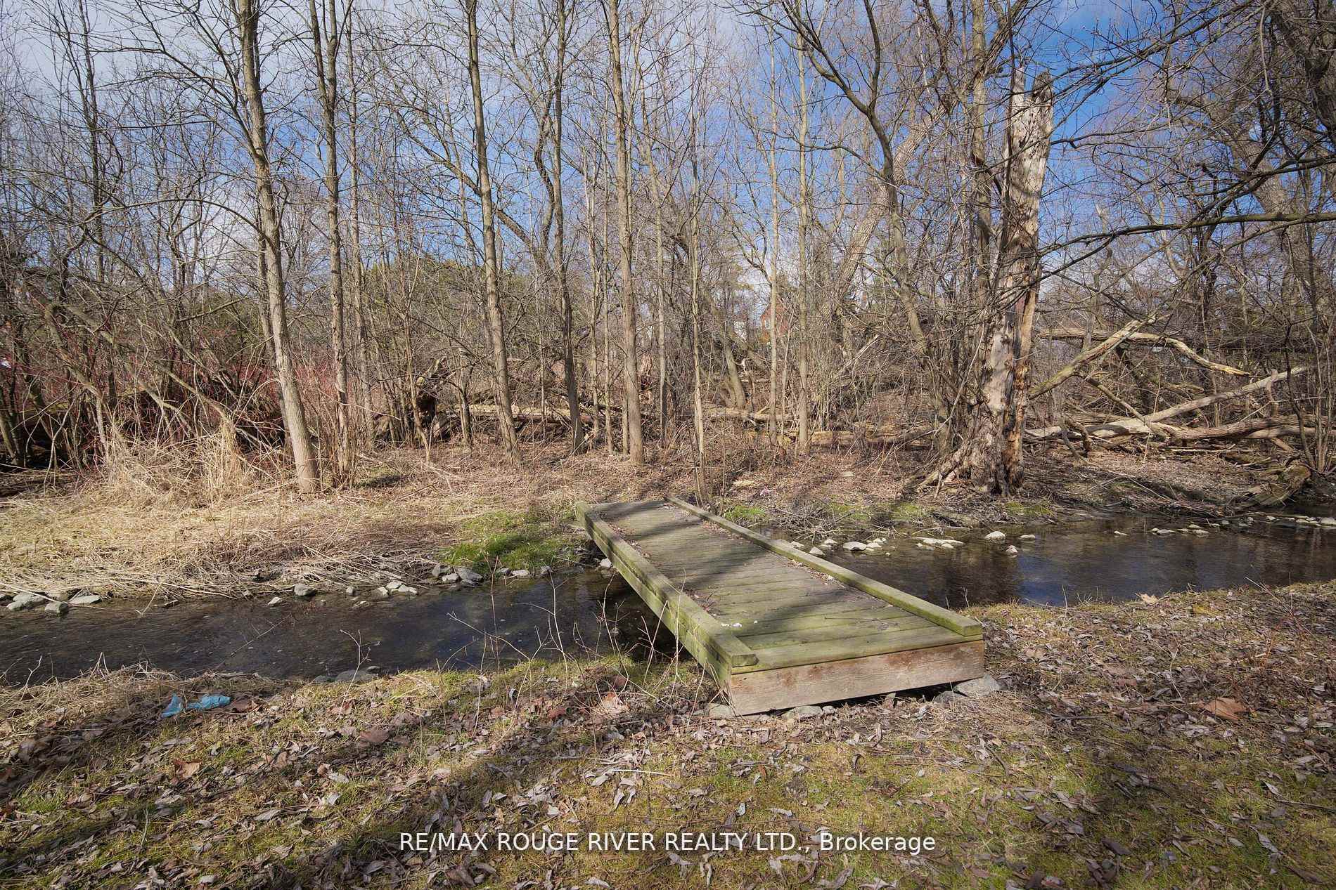 Photo 18 of 286 King Street E, Clarington, Bowmanville — HOMEH