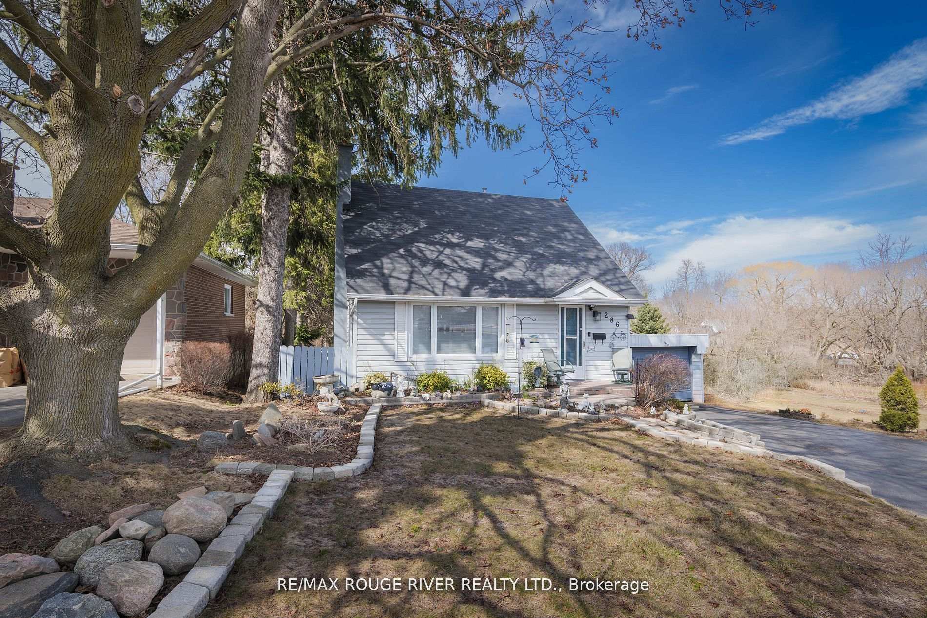 Photo 21 of 286 King Street E, Clarington, Bowmanville — HOMEH