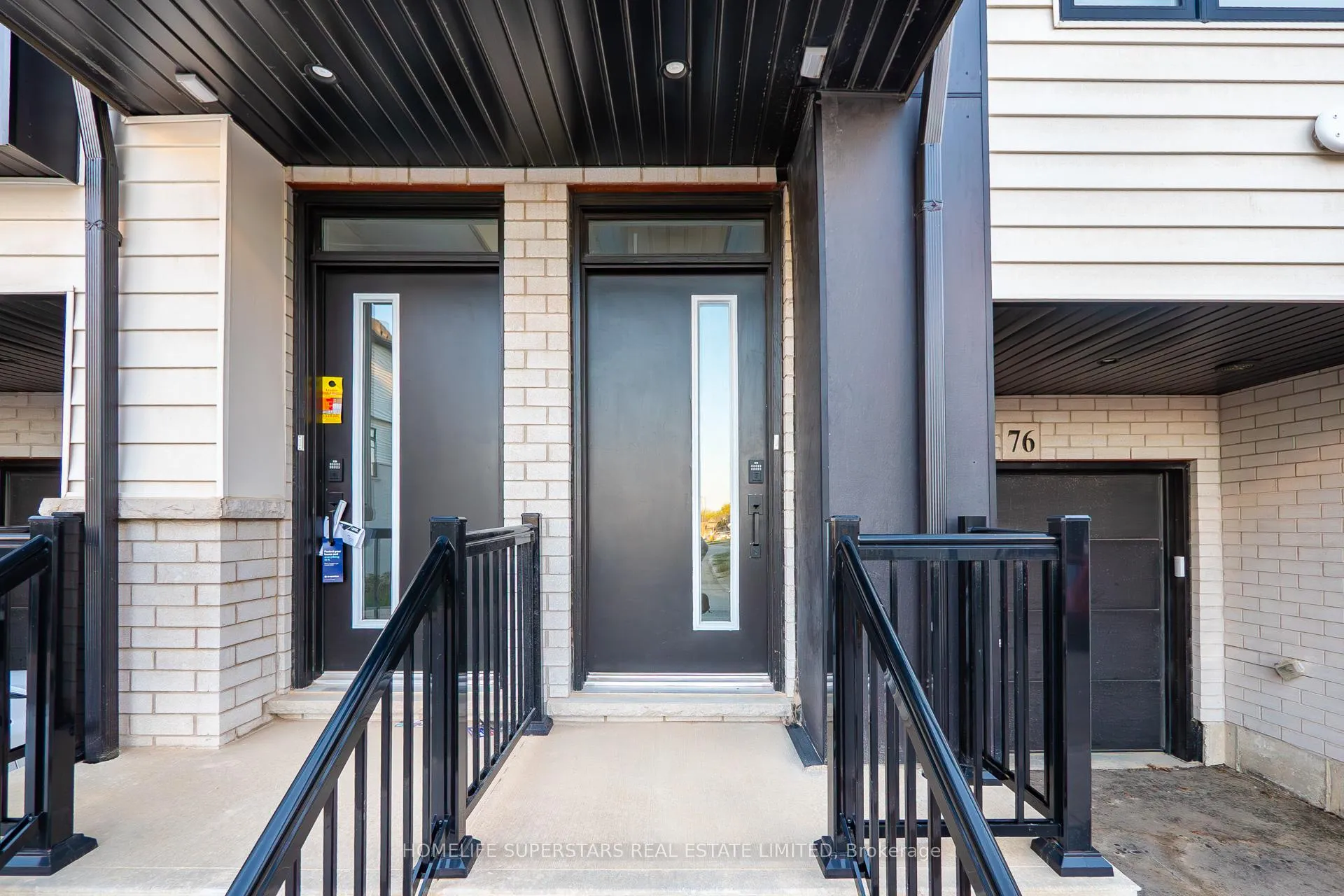 Photo 5 of Unit 76, 55 Tom Brown Drive, Brant, Paris — HOMEH