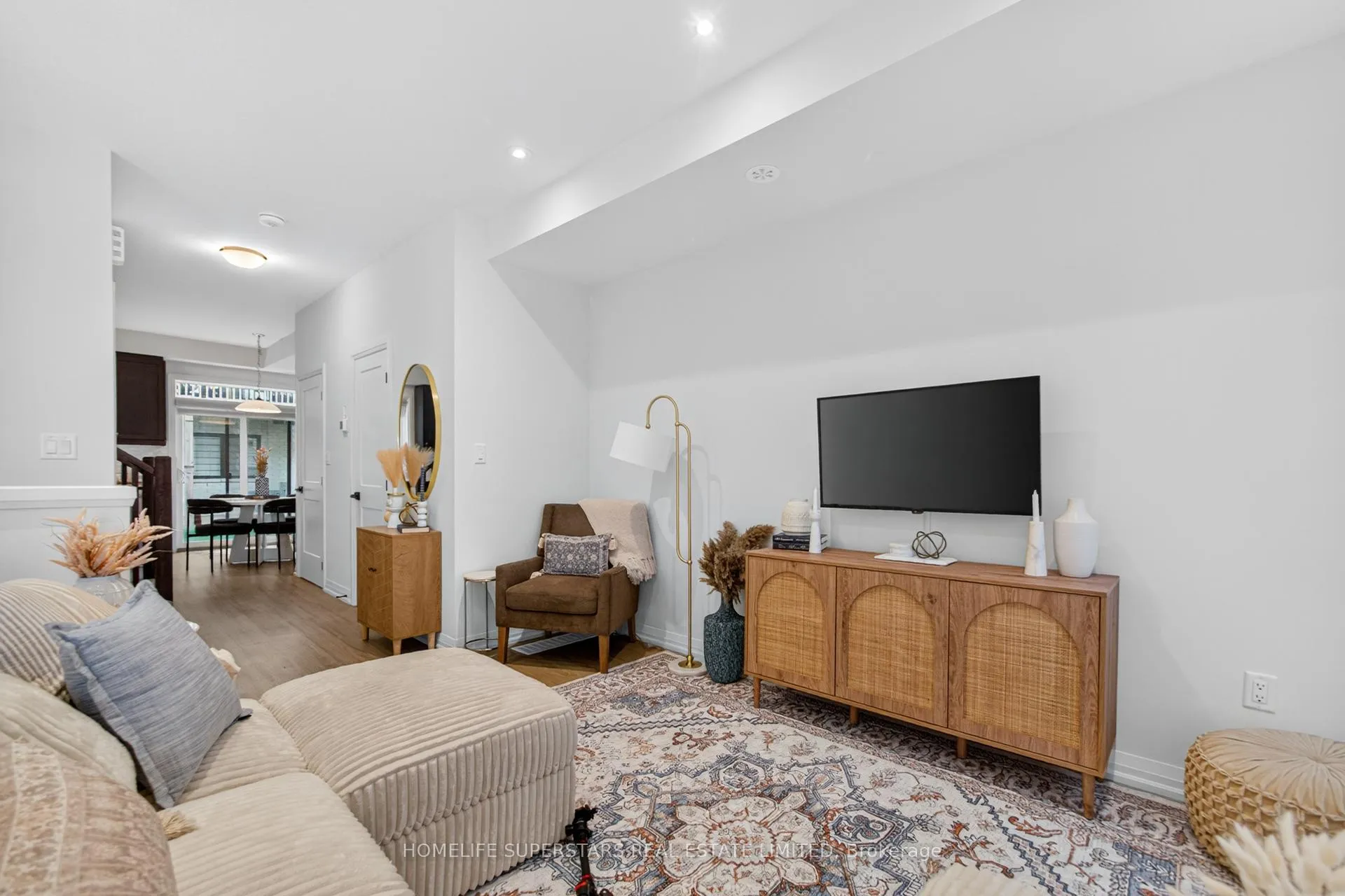 Photo 11 of Unit 76, 55 Tom Brown Drive, Brant, Paris — HOMEH