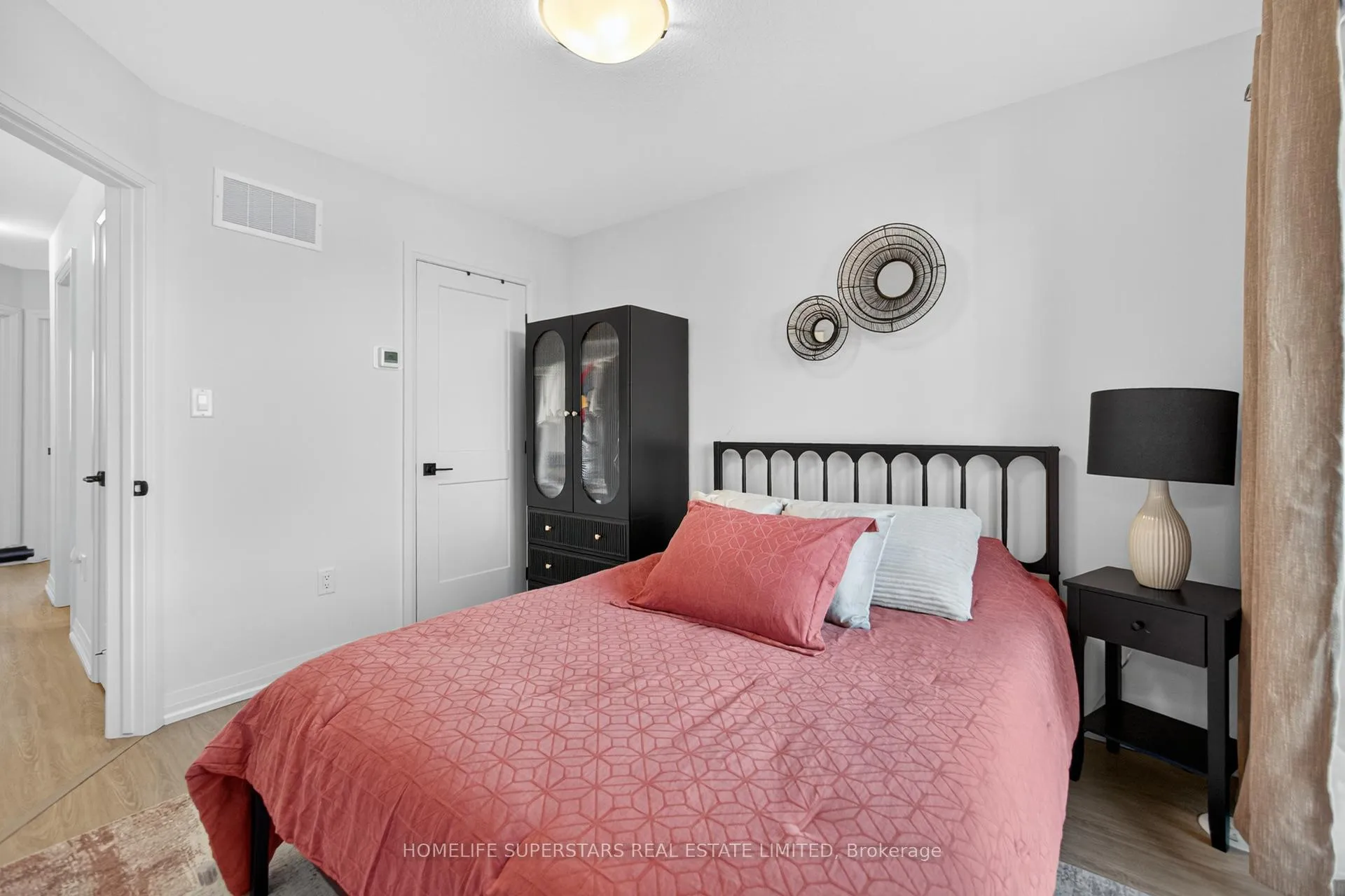 Photo 33 of Unit 76, 55 Tom Brown Drive, Brant, Paris — HOMEH
