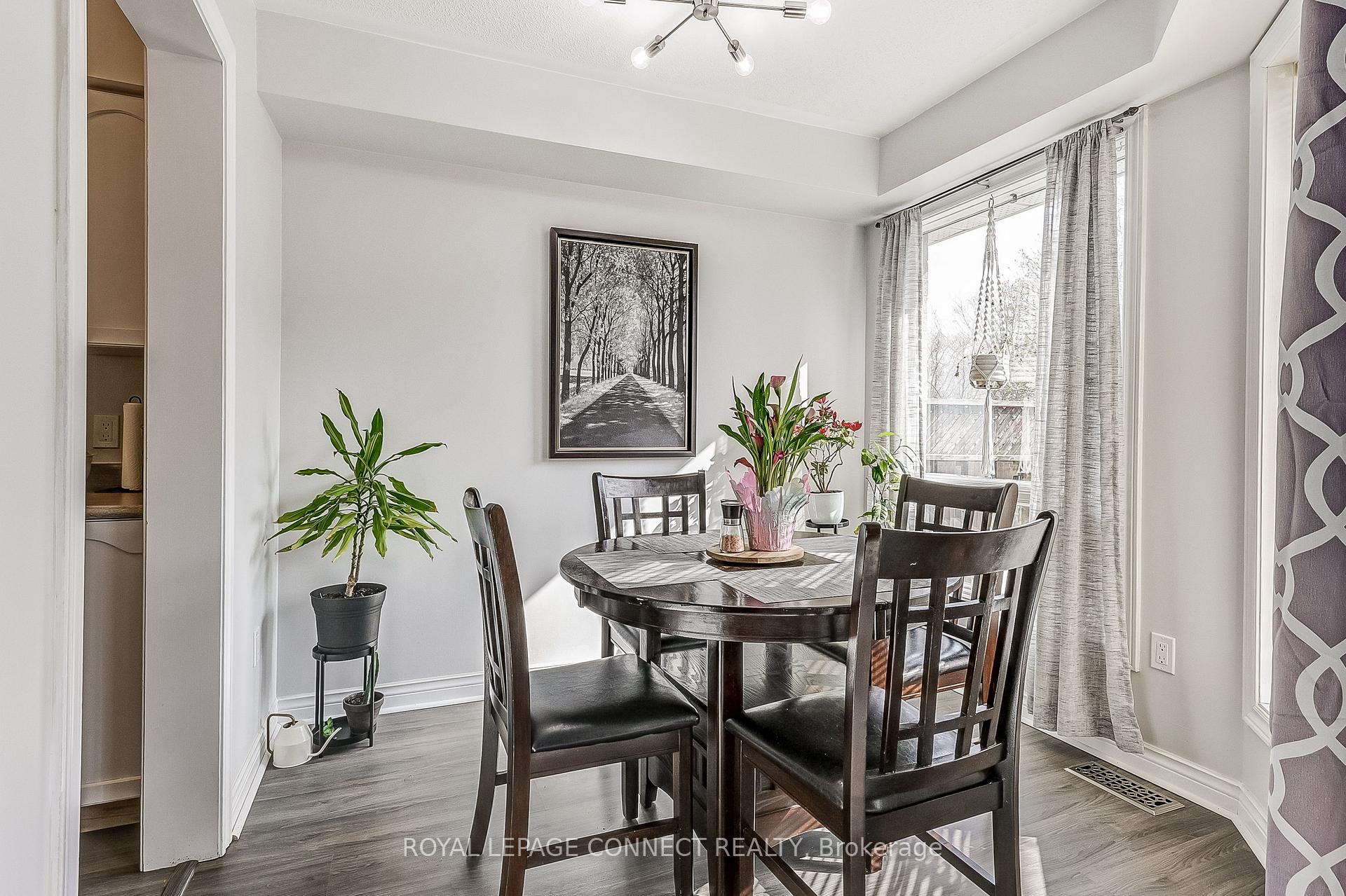 Photo 11 of 85 Brownstone Crescent, Clarington, Courtice — HOMEH
