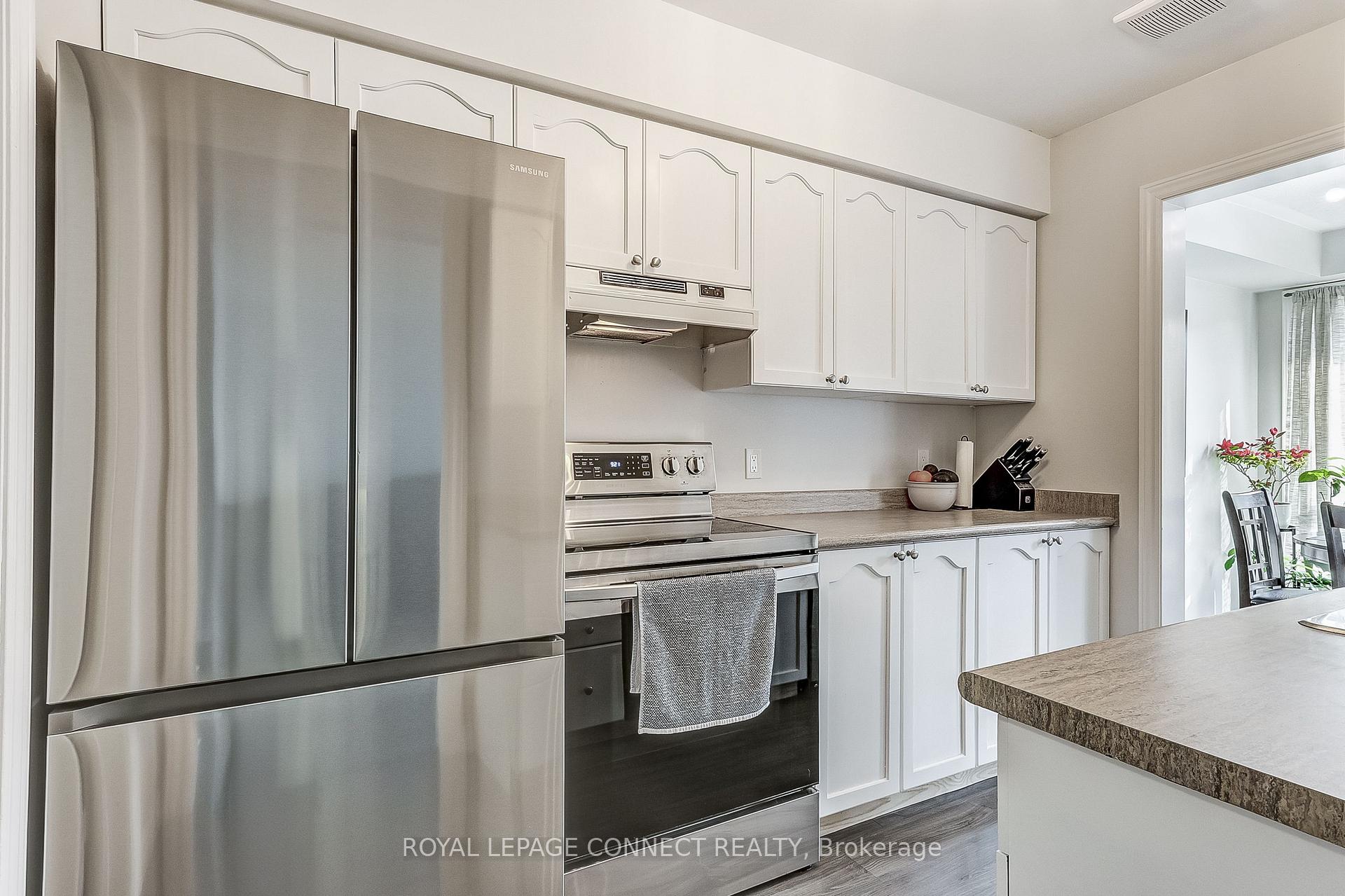 Photo 13 of 85 Brownstone Crescent, Clarington, Courtice — HOMEH