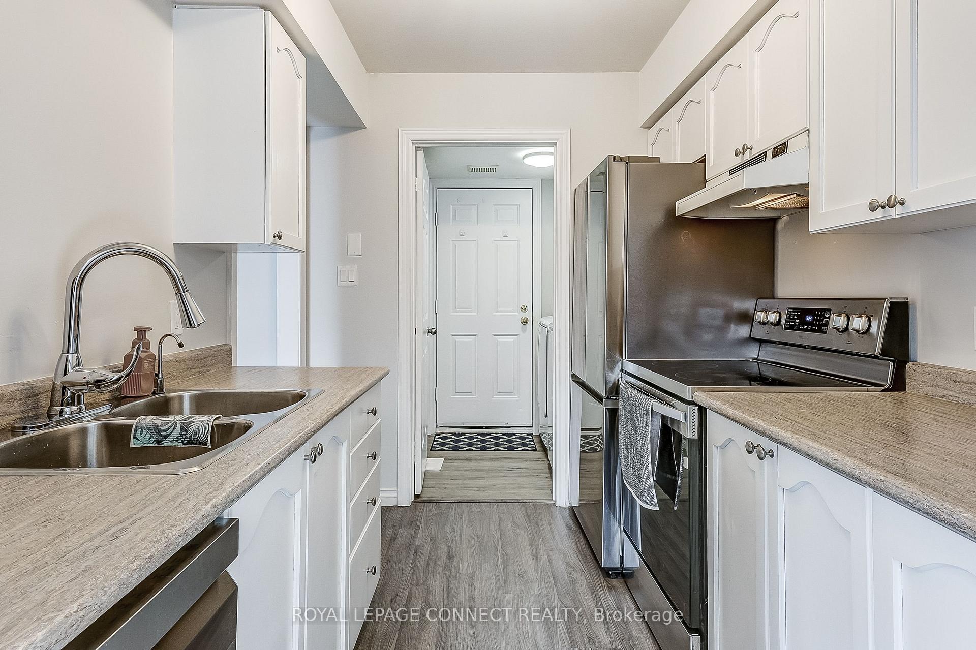 Photo 15 of 85 Brownstone Crescent, Clarington, Courtice — HOMEH
