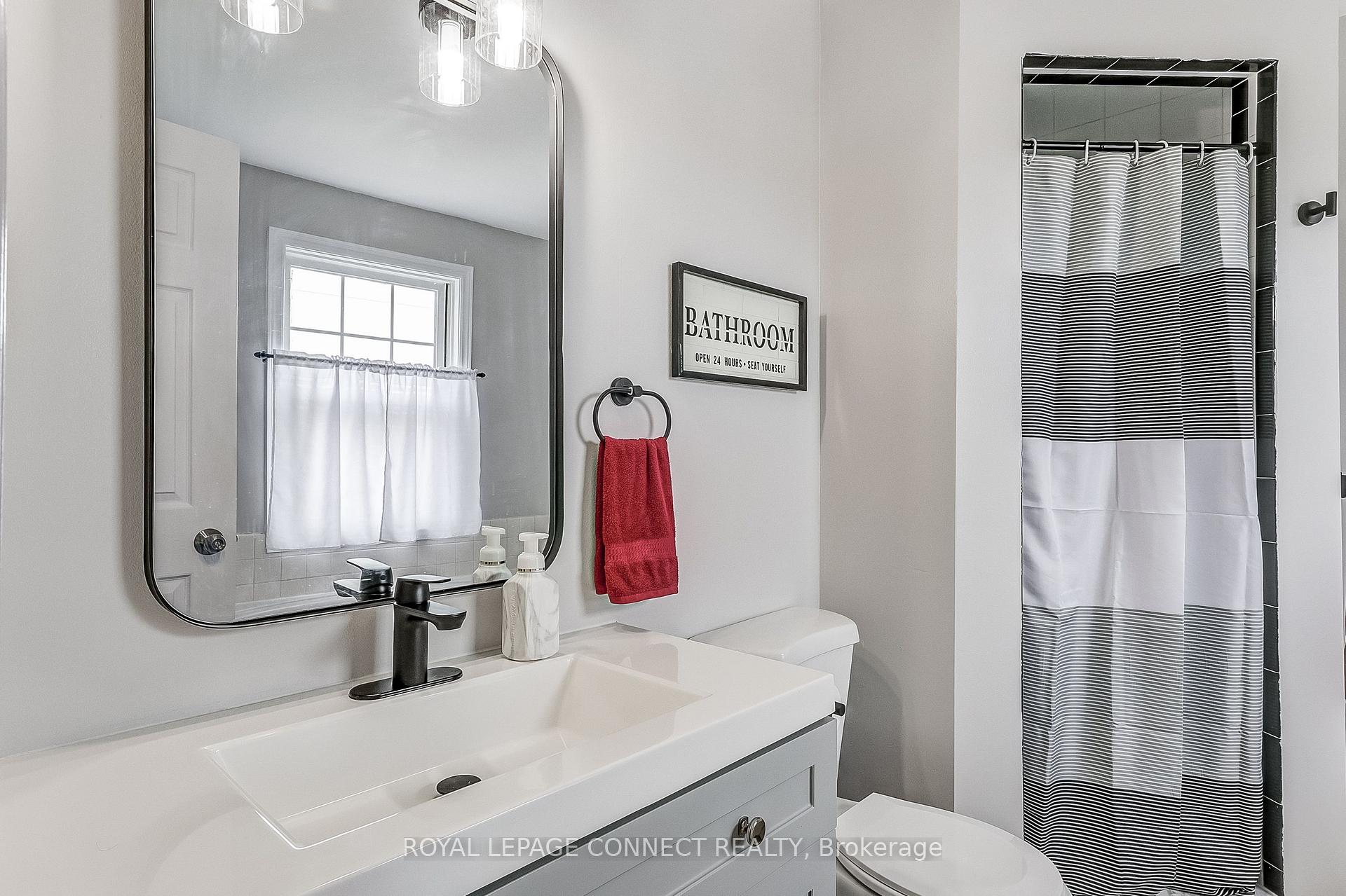 Photo 21 of 85 Brownstone Crescent, Clarington, Courtice — HOMEH