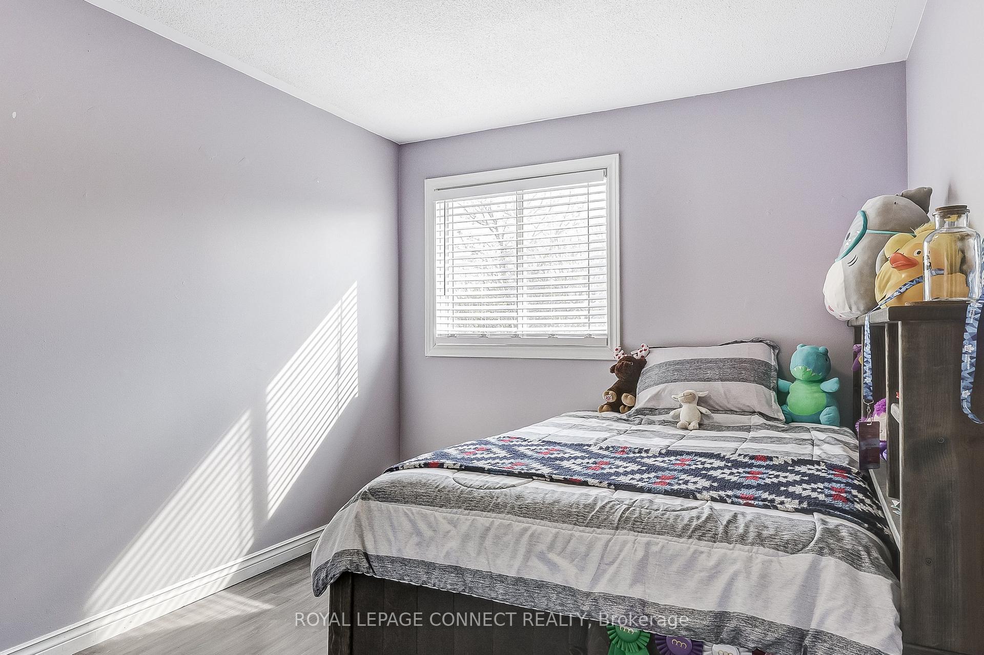 Photo 27 of 85 Brownstone Crescent, Clarington, Courtice — HOMEH