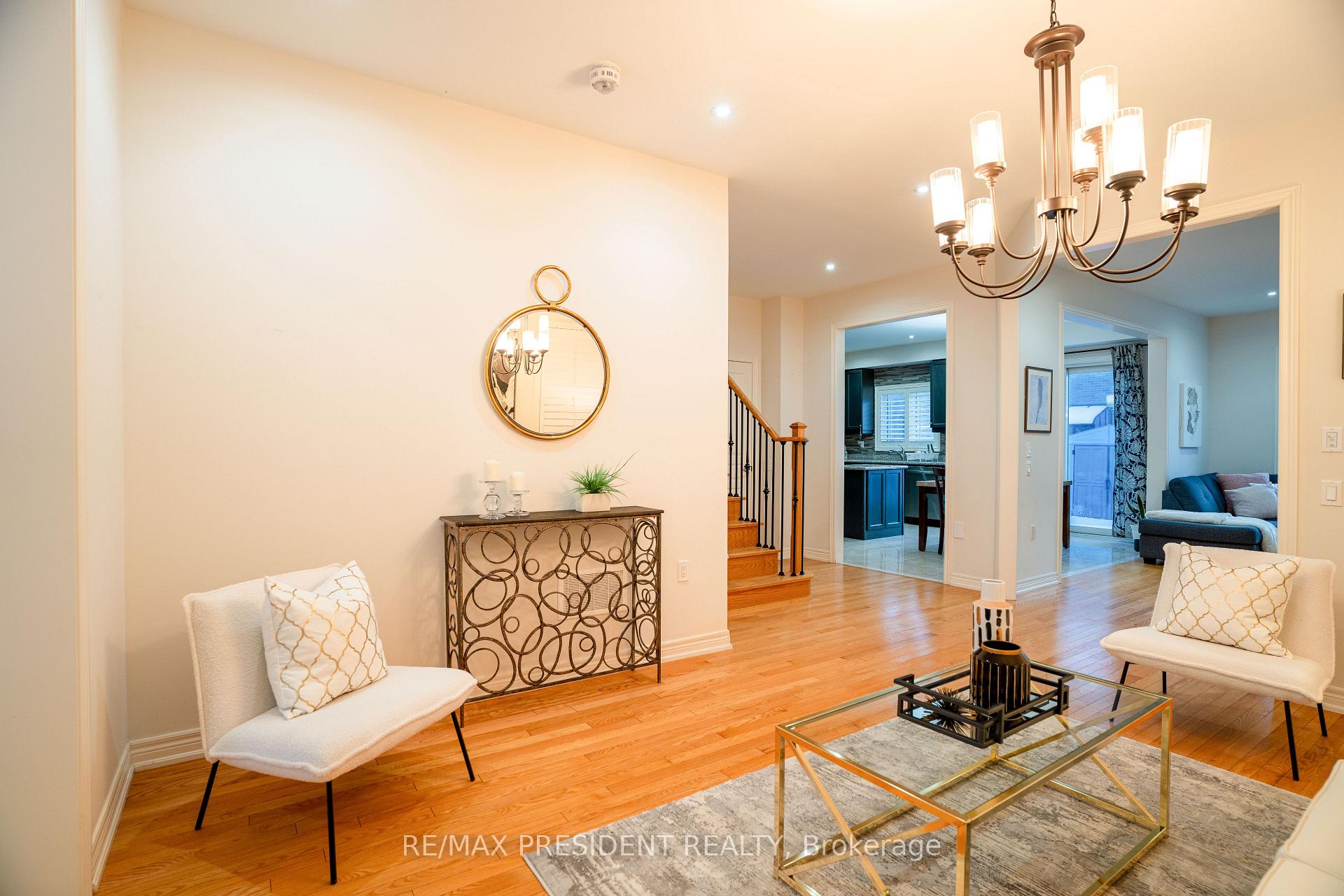 Photo 6 of 16 Pinedale Avenue, Caledon, Rural Caledon — HOMEH