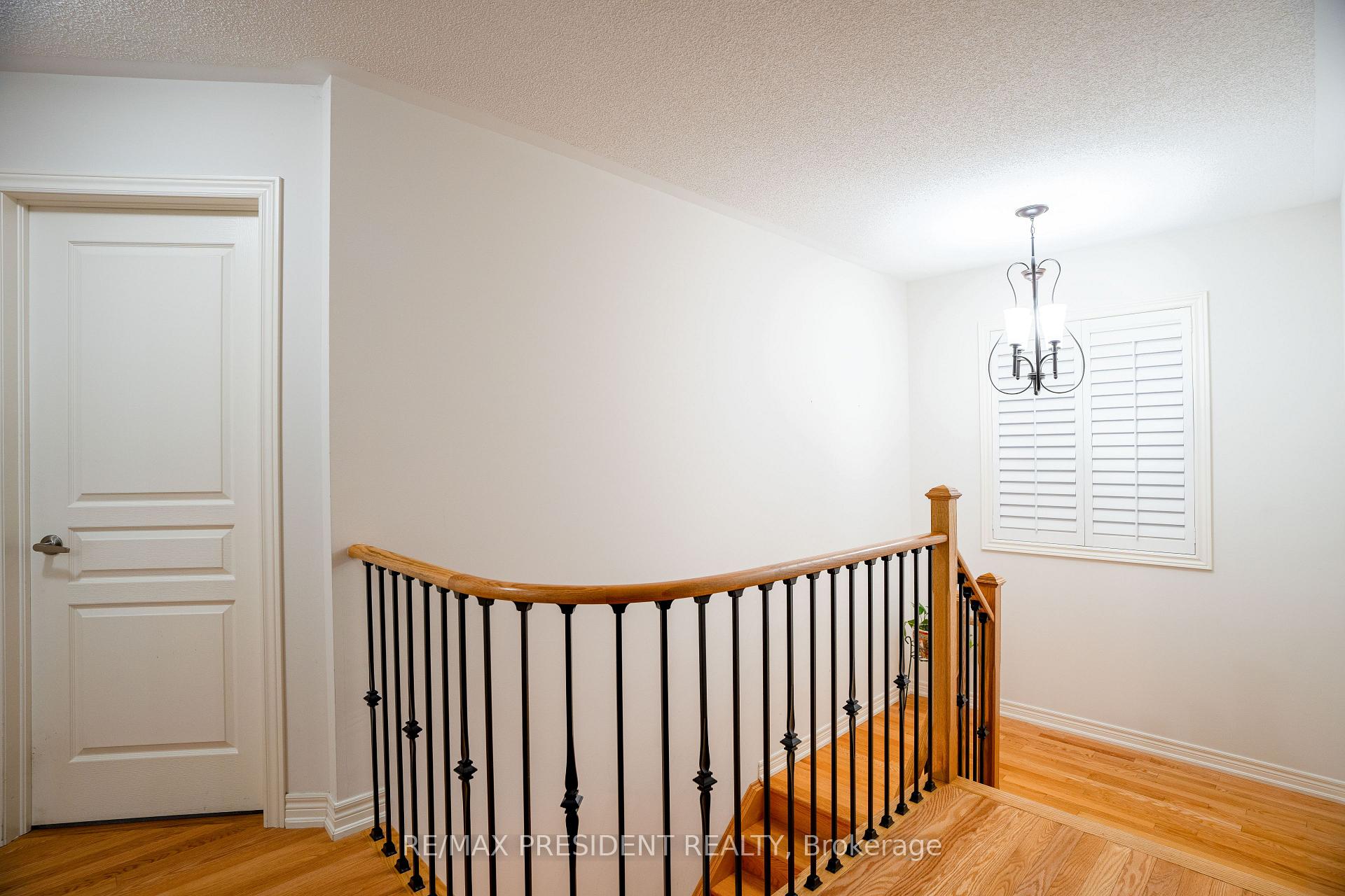 Photo 21 of 16 Pinedale Avenue, Caledon, Rural Caledon — HOMEH