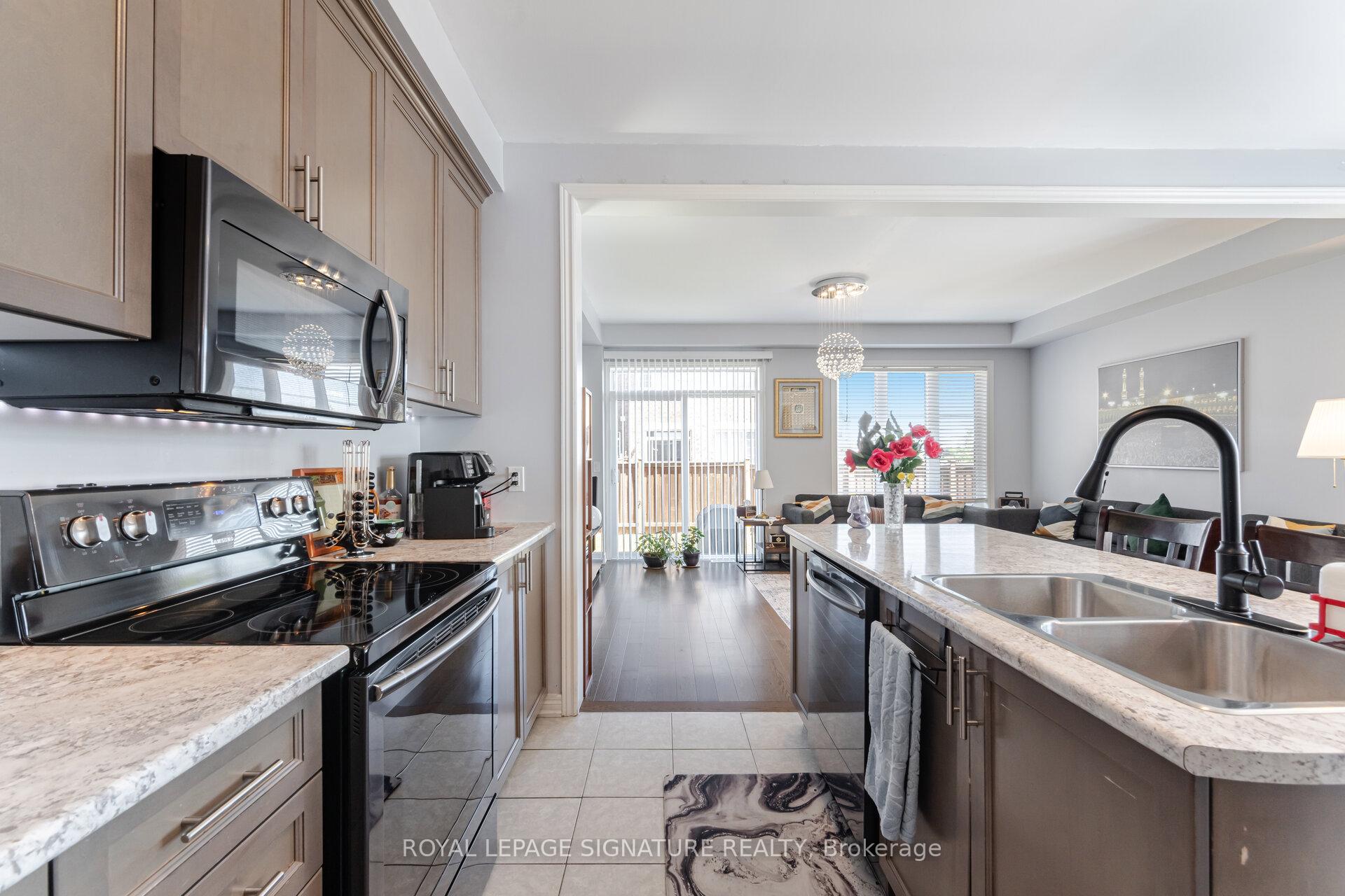 Photo 11 of 39 Talence Drive, Hamilton, Stoney Creek Mountain — HOMEH