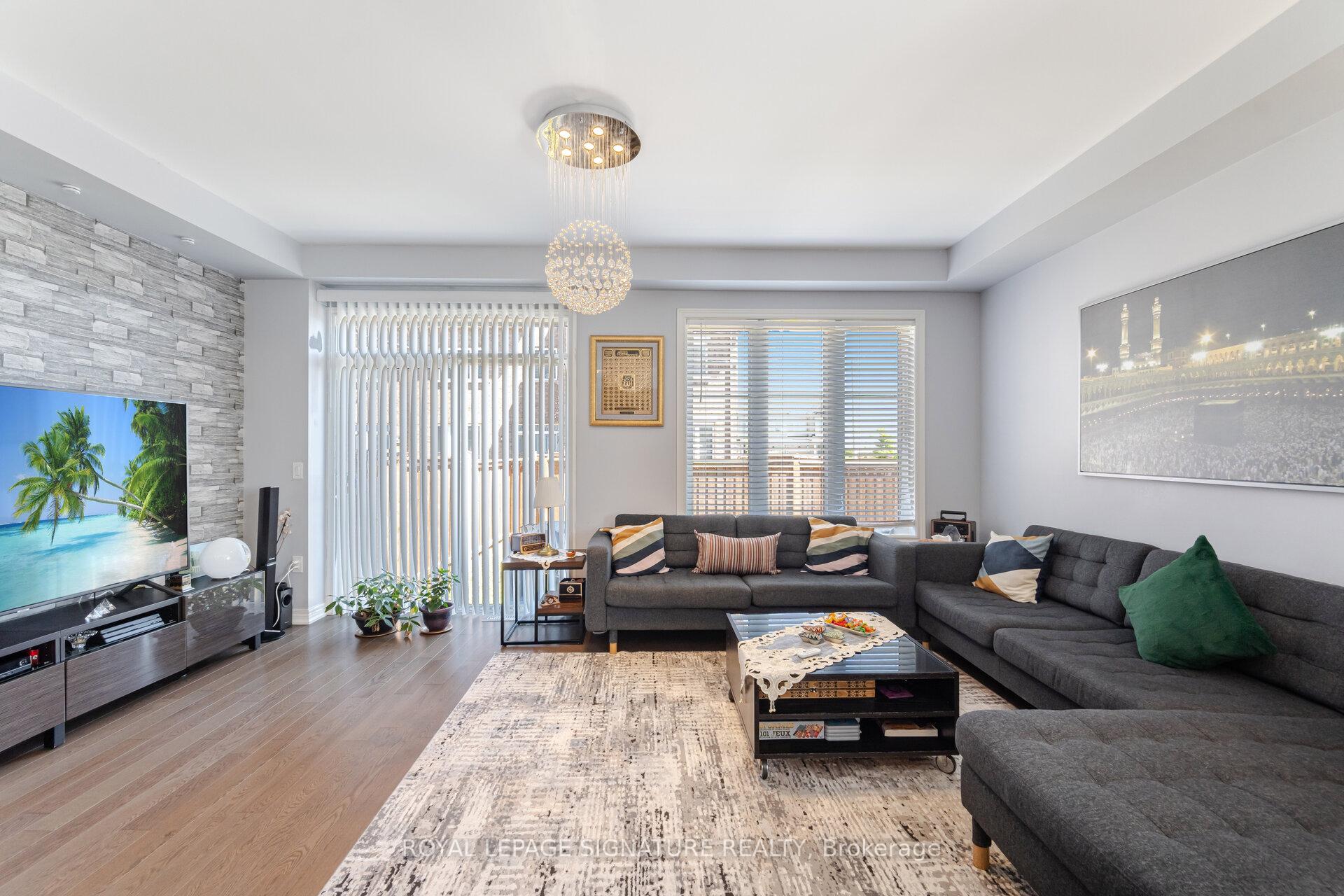 Photo 13 of 39 Talence Drive, Hamilton, Stoney Creek Mountain — HOMEH