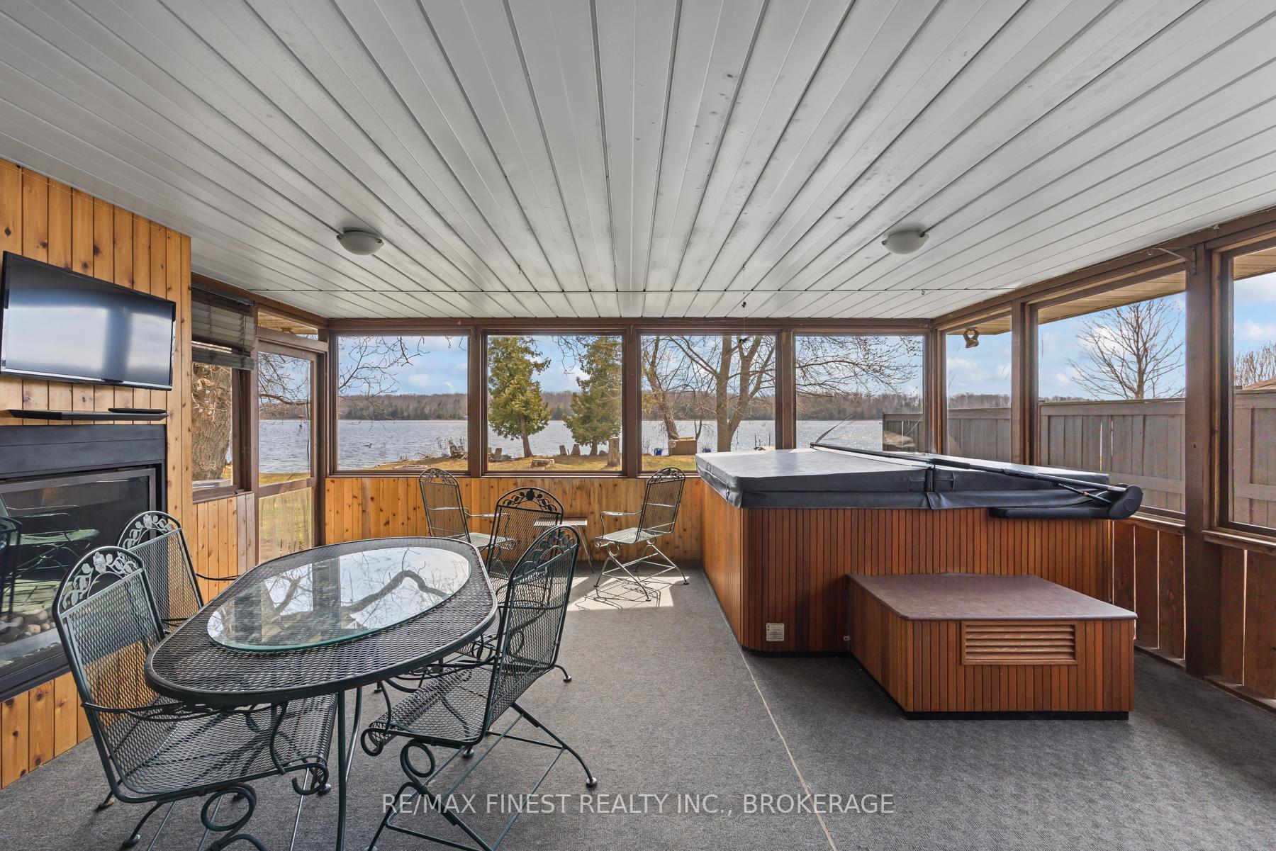 Photo 29 of 1028 Poppy Lane, Frontenac, Frontenac South — HOMEH