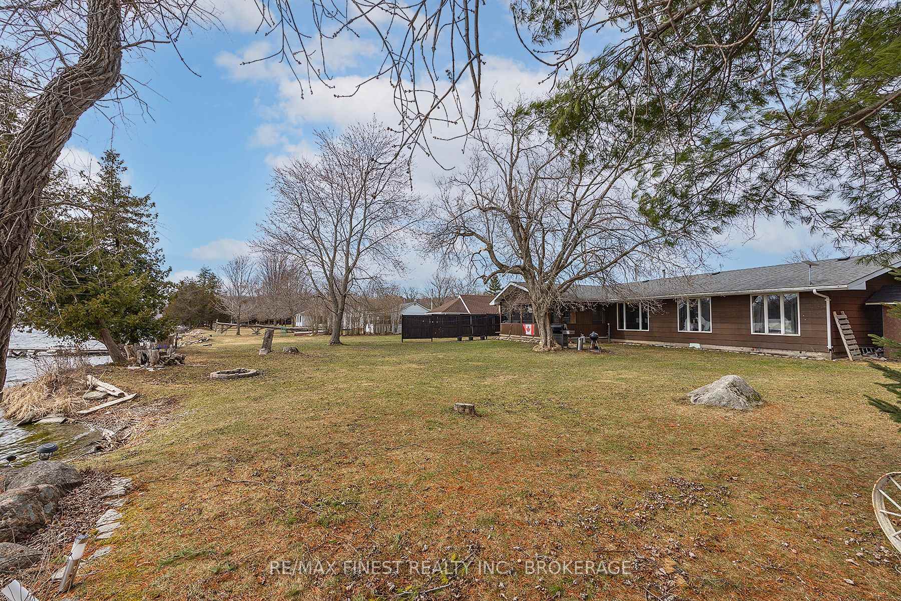 Photo 36 of 1028 Poppy Lane, Frontenac, Frontenac South — HOMEH