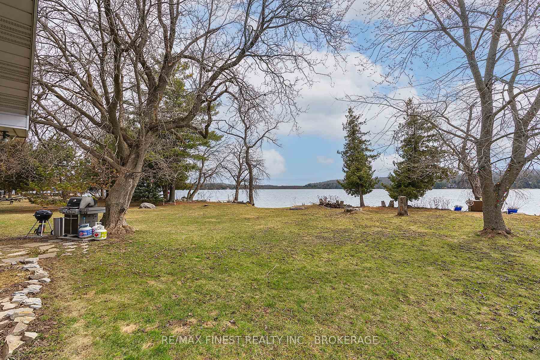 Photo 38 of 1028 Poppy Lane, Frontenac, Frontenac South — HOMEH