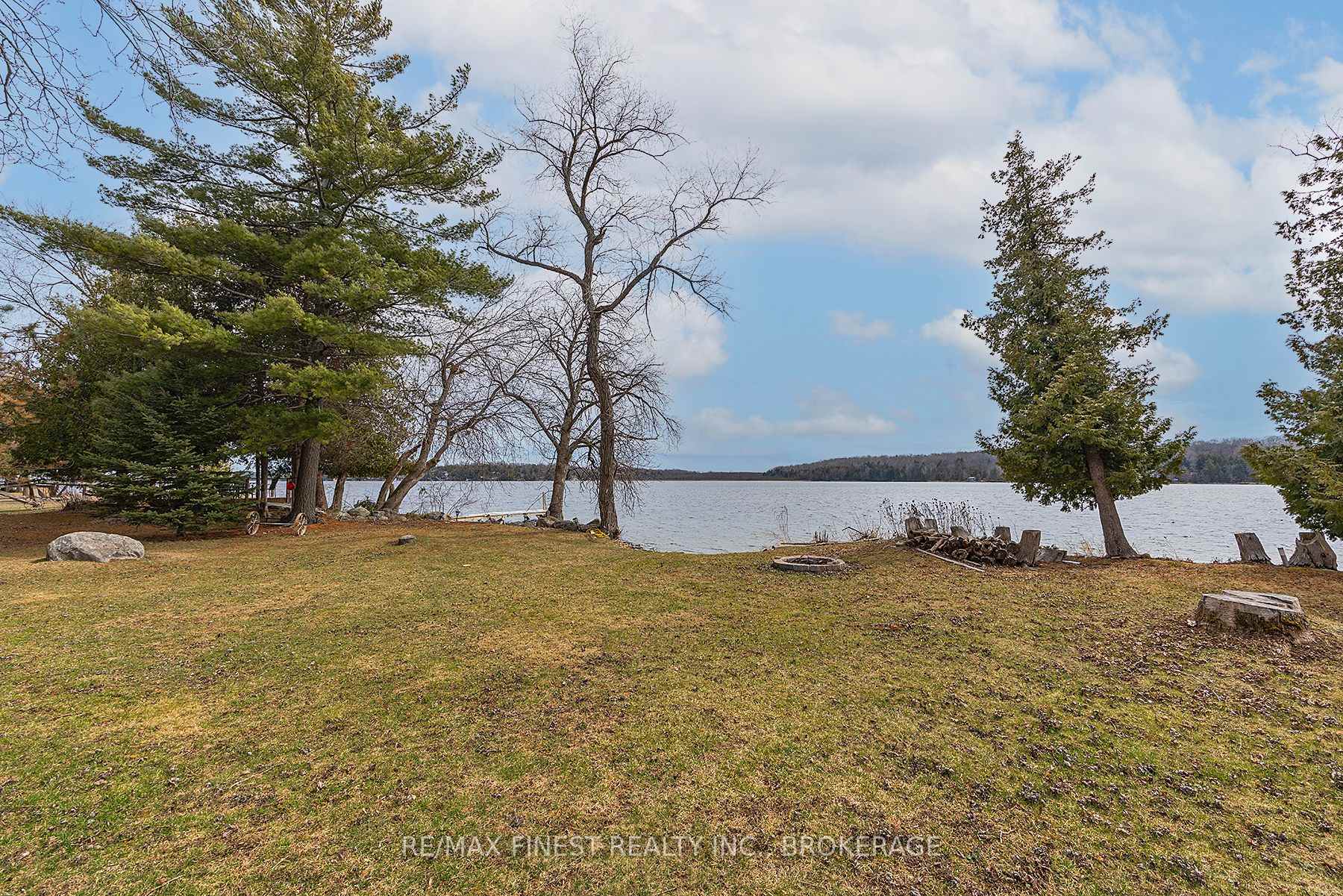 Photo 40 of 1028 Poppy Lane, Frontenac, Frontenac South — HOMEH