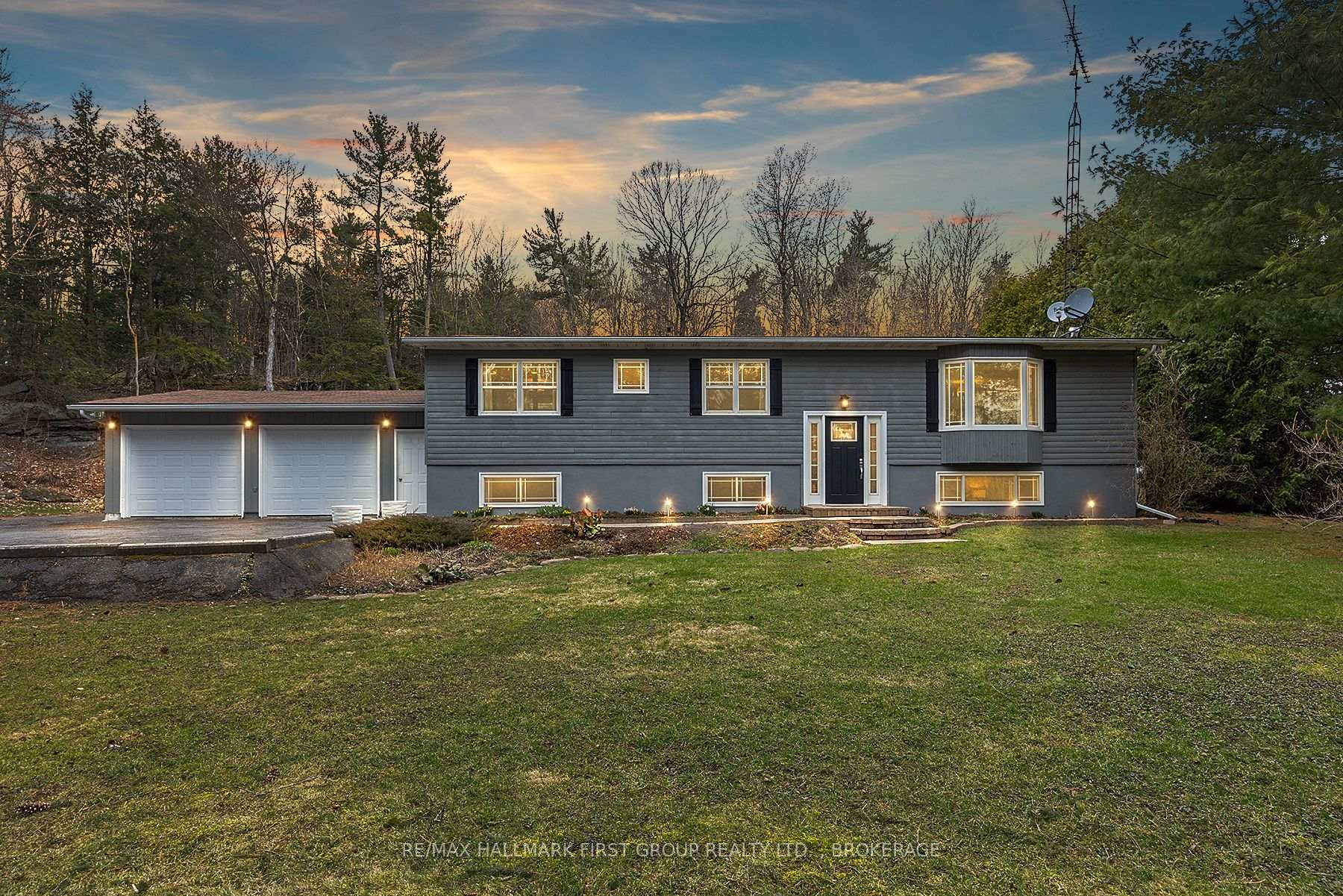 Photo 1 of 1262 Sunbury Road, Frontenac, Frontenac South — HOMEH