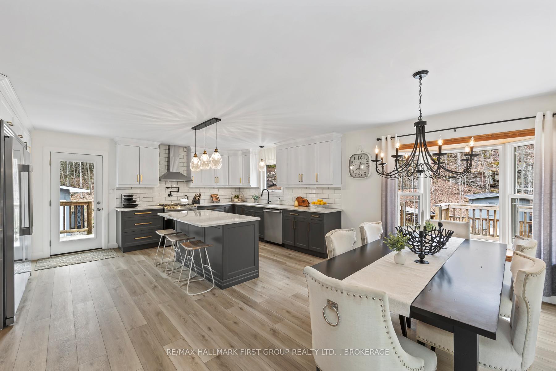 Photo 6 of 1262 Sunbury Road, Frontenac, Frontenac South — HOMEH