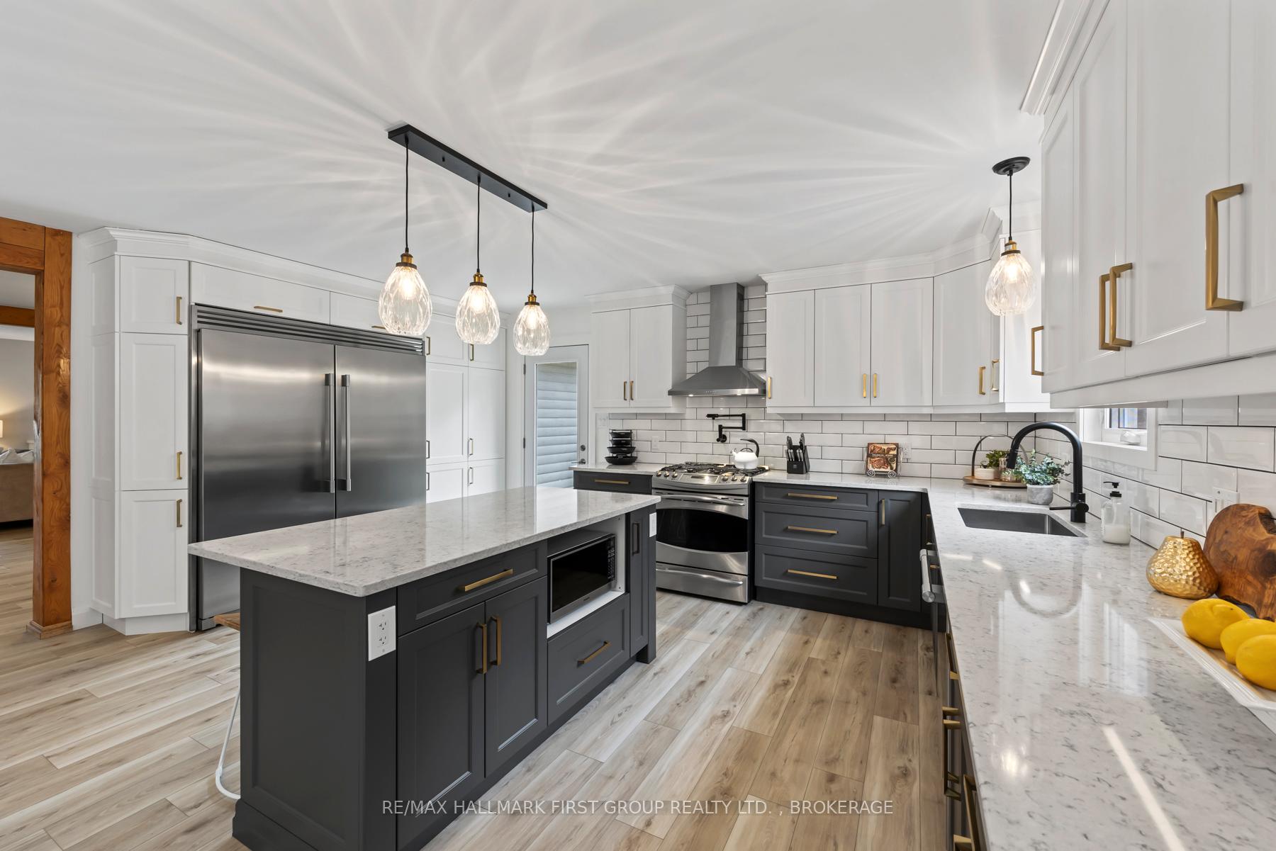 Photo 9 of 1262 Sunbury Road, Frontenac, Frontenac South — HOMEH