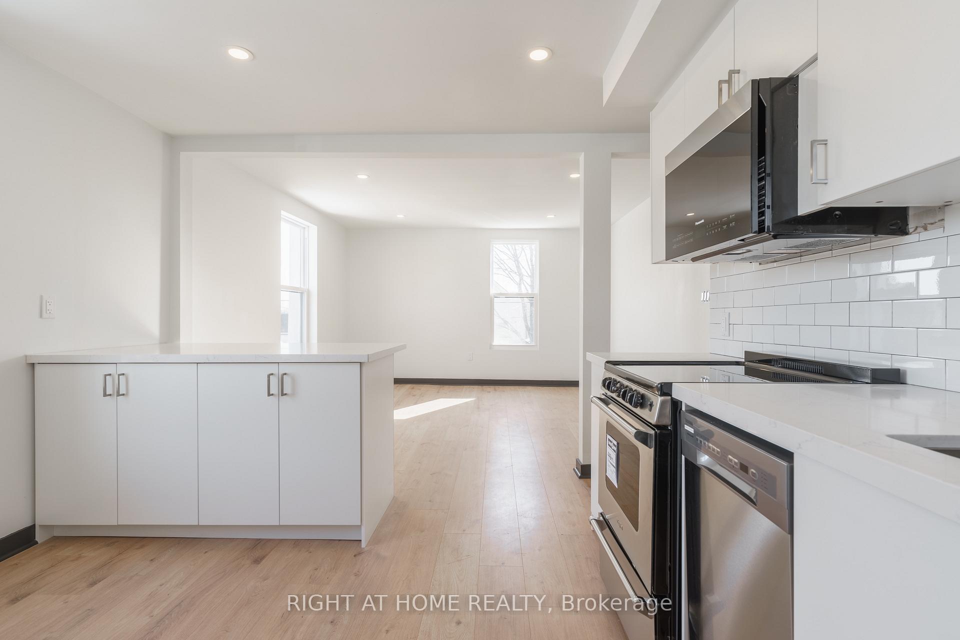 Photo 8 of 32 Britannia Avenue, Hamilton, Crown Point — HOMEH
