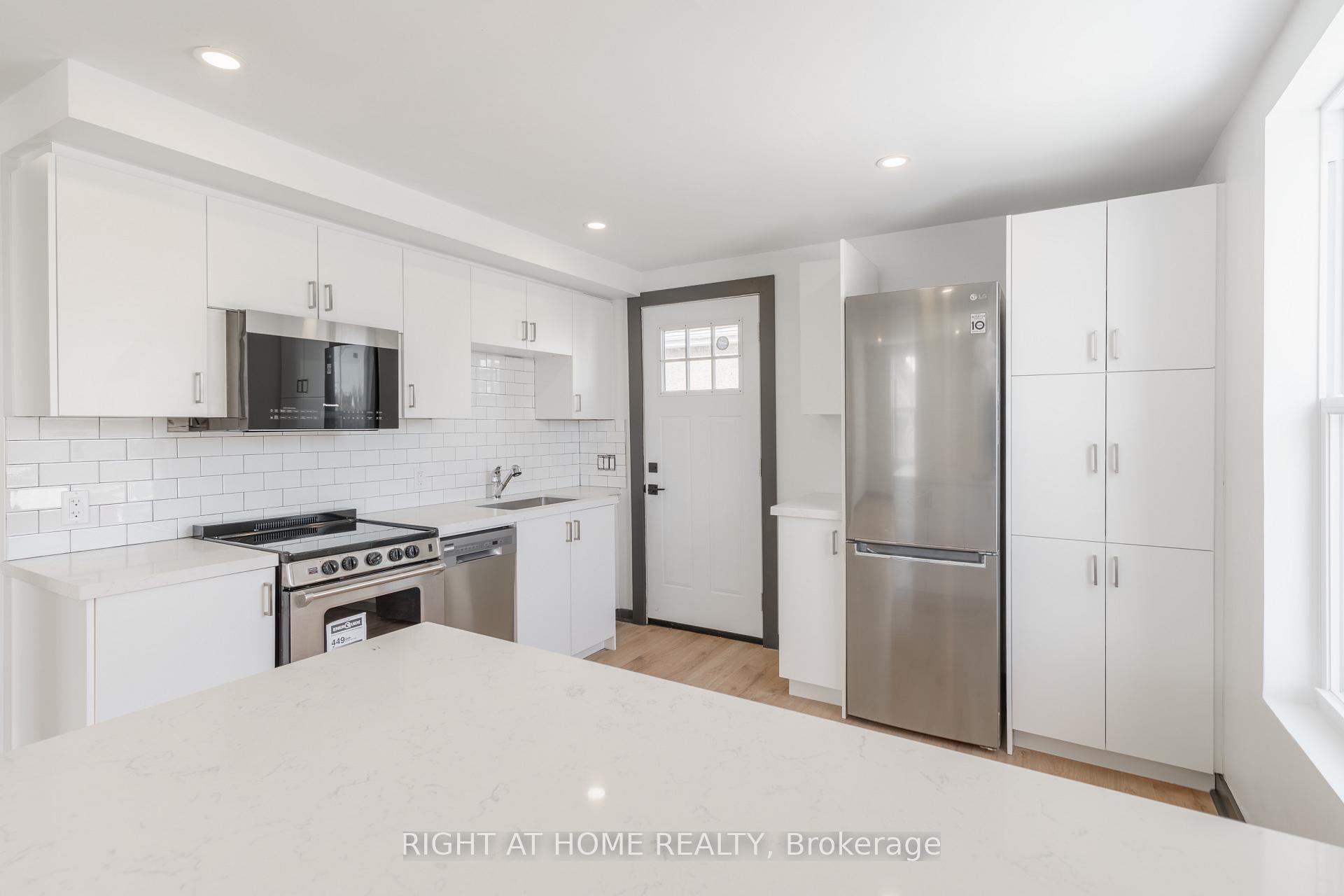 Photo 12 of 32 Britannia Avenue, Hamilton, Crown Point — HOMEH