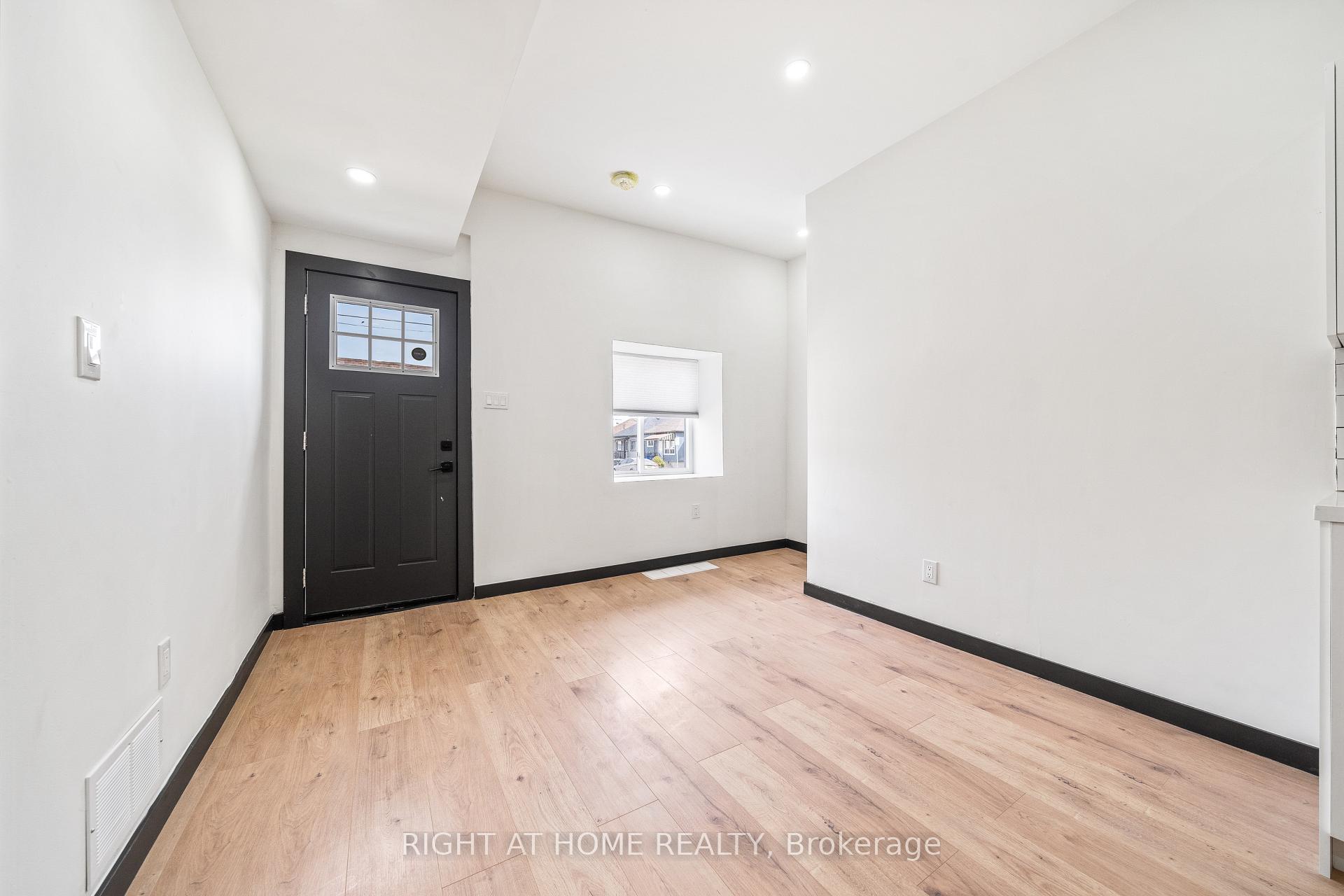 Photo 32 of 32 Britannia Avenue, Hamilton, Crown Point — HOMEH