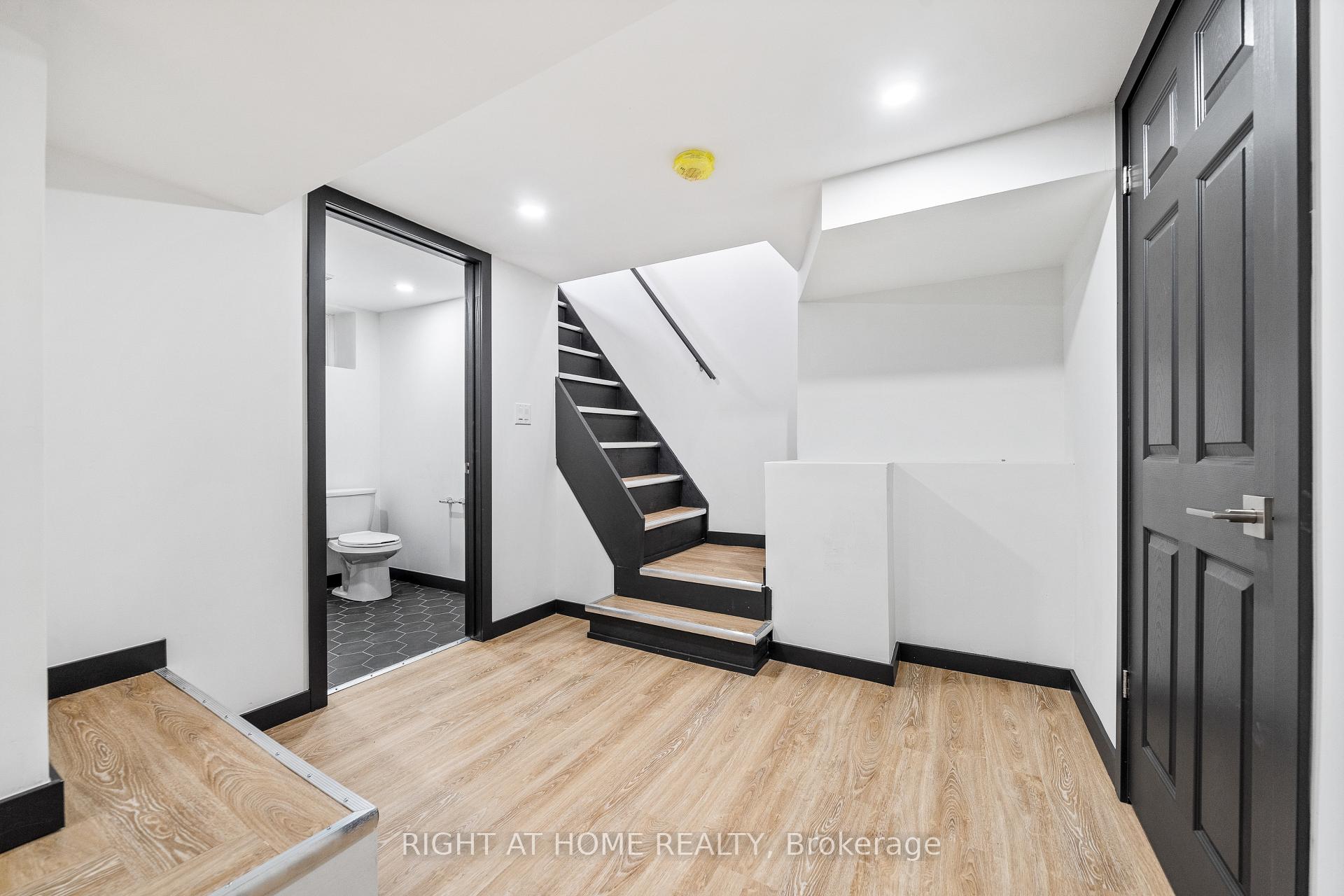 Photo 38 of 32 Britannia Avenue, Hamilton, Crown Point — HOMEH