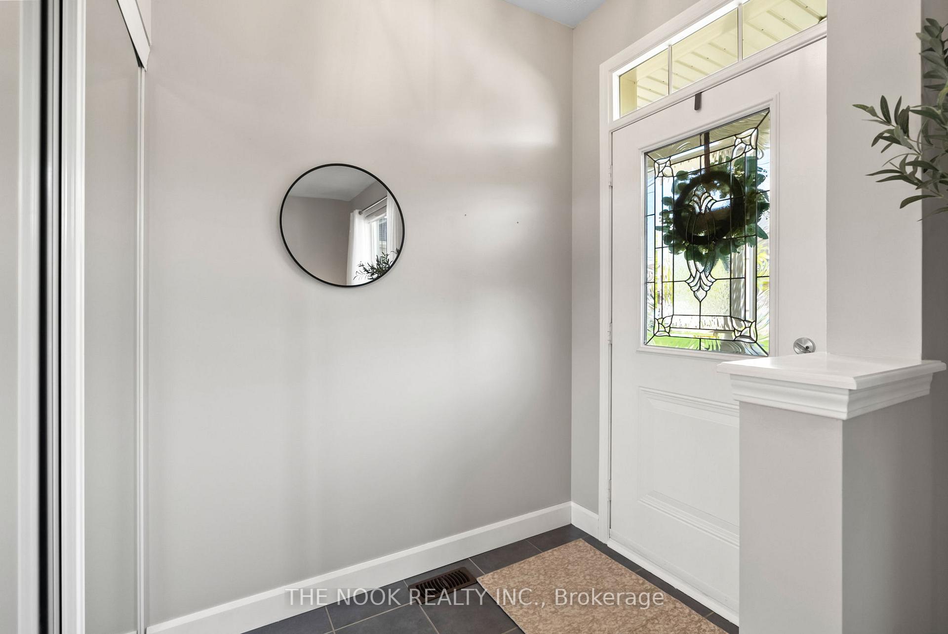 Photo 4 of 11 Ted Miller Crescent, Clarington, Bowmanville — HOMEH