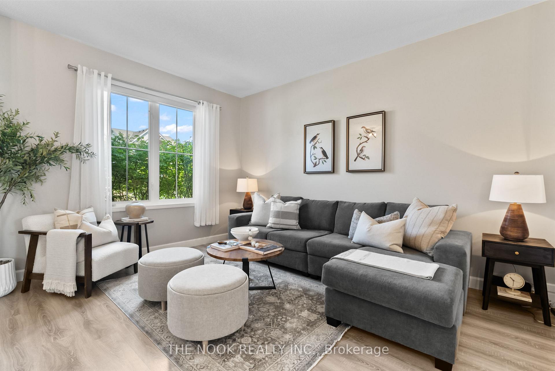 Photo 5 of 11 Ted Miller Crescent, Clarington, Bowmanville — HOMEH