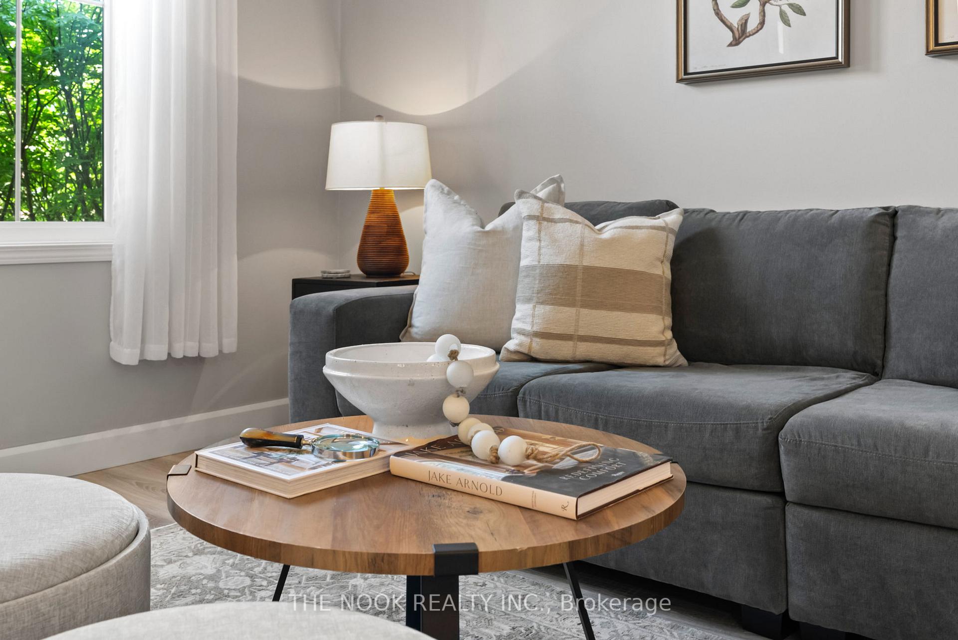 Photo 6 of 11 Ted Miller Crescent, Clarington, Bowmanville — HOMEH